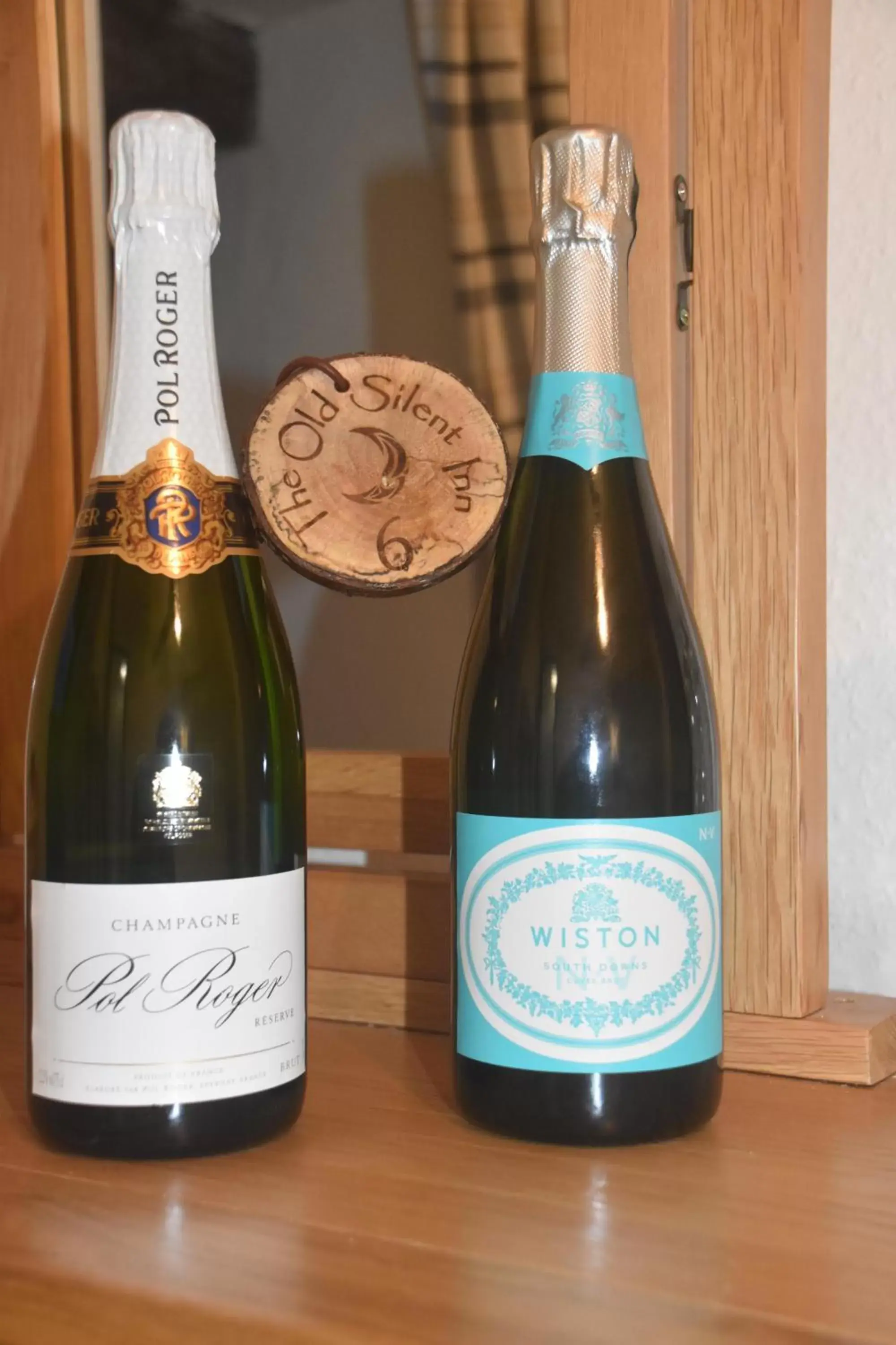 Food and drinks, Drinks in The Old Silent Inn Food and drinks, Drinks in The Old Silent Inn