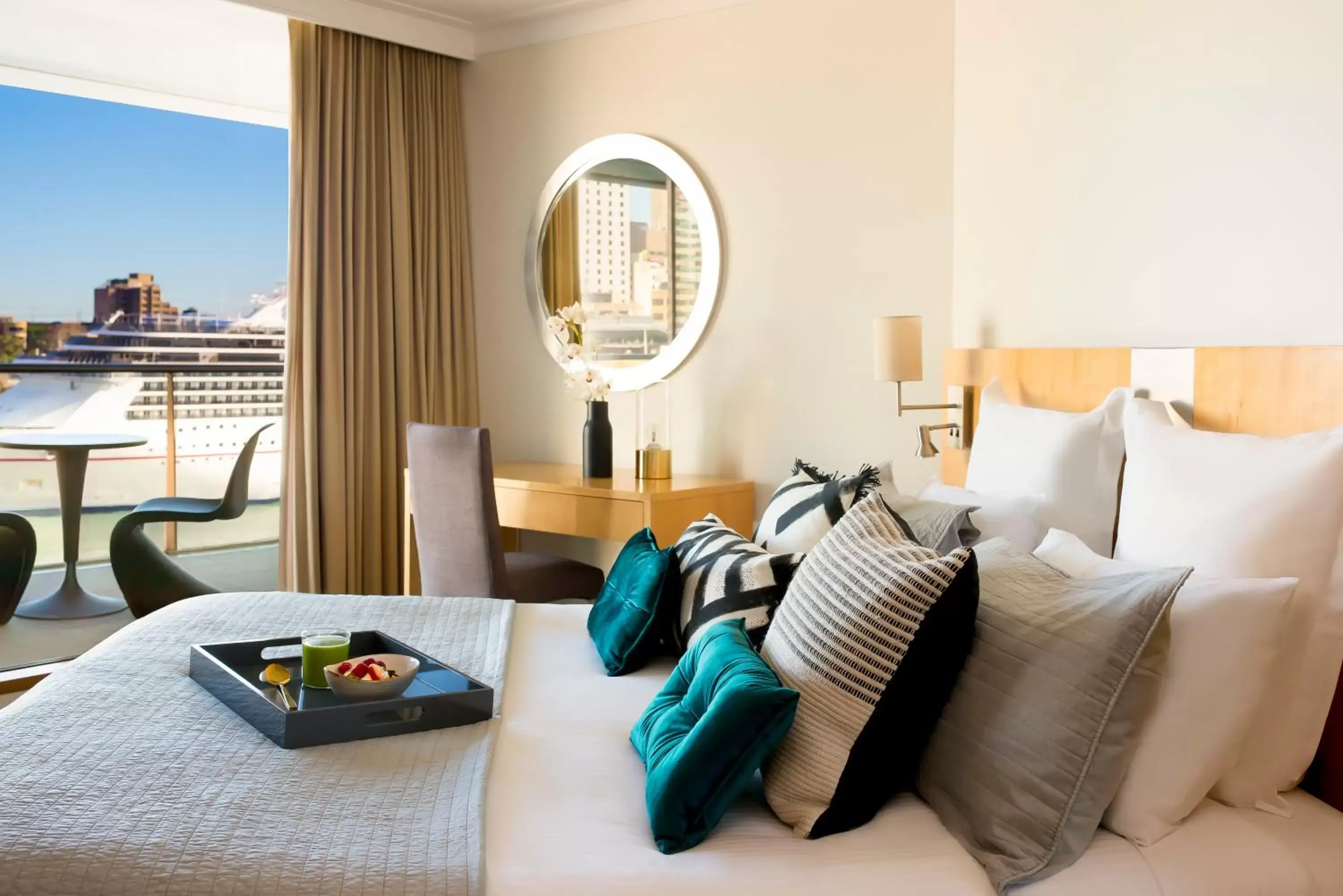 Photo of the whole room, Bed in Pullman Quay Grand Sydney Harbour