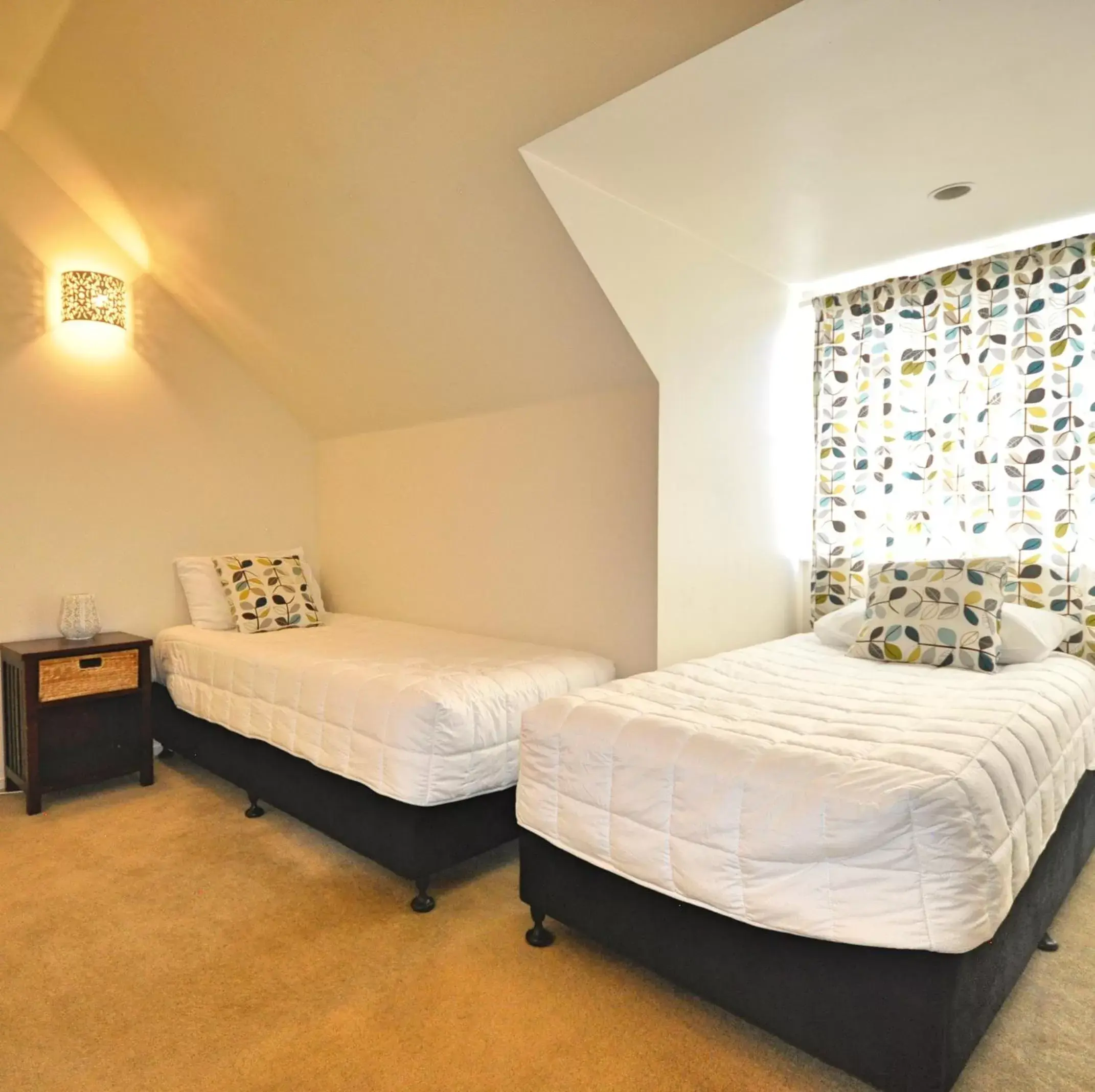 Two-Bedroom Suite in Warkworth Lodge