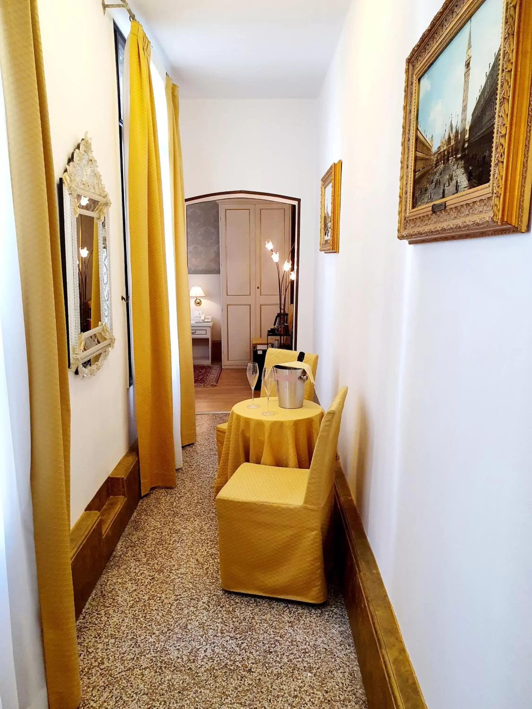 Seating Area in Hotel Corte dei Greci