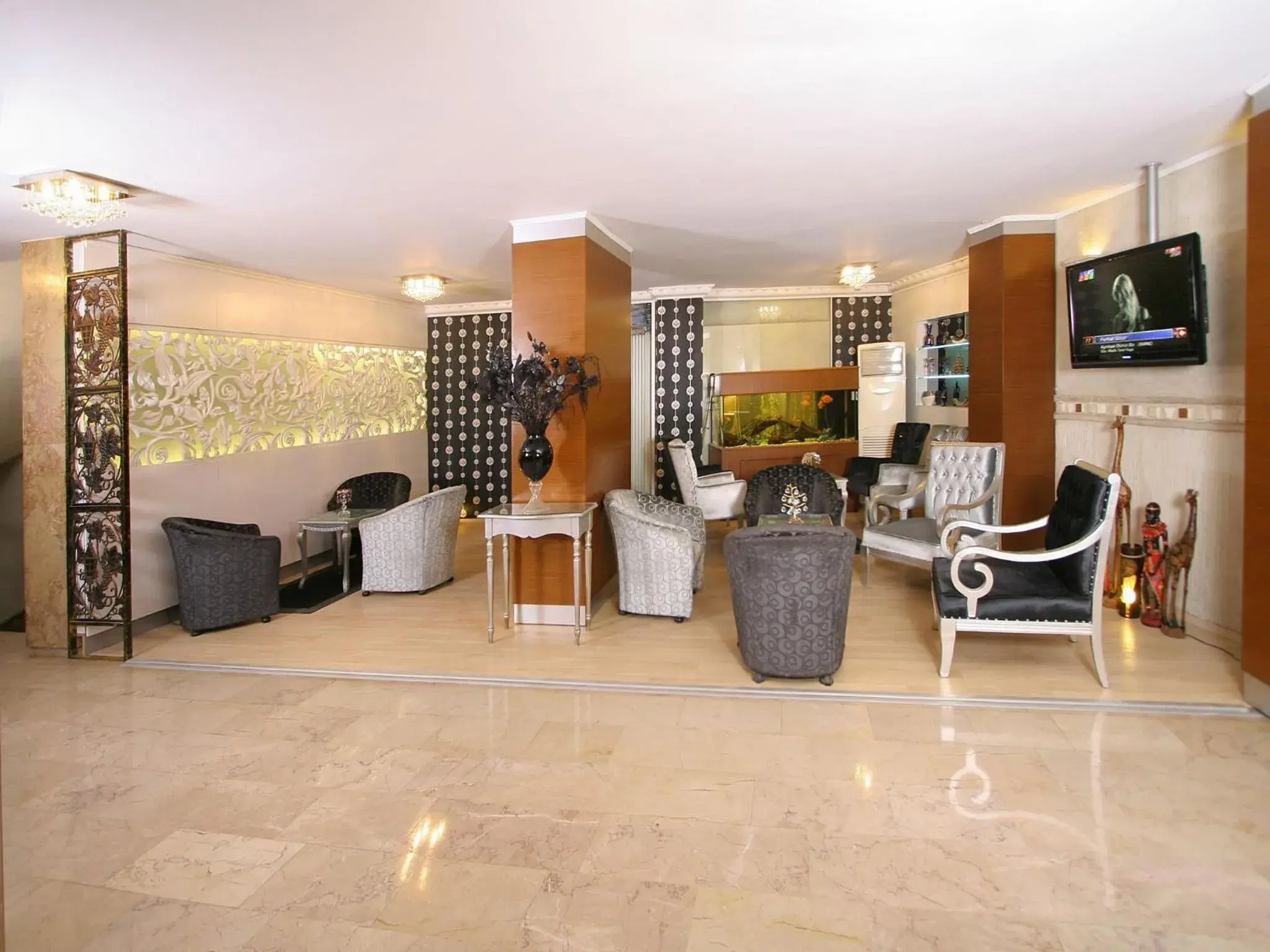 Lobby or reception in Maya Hotel