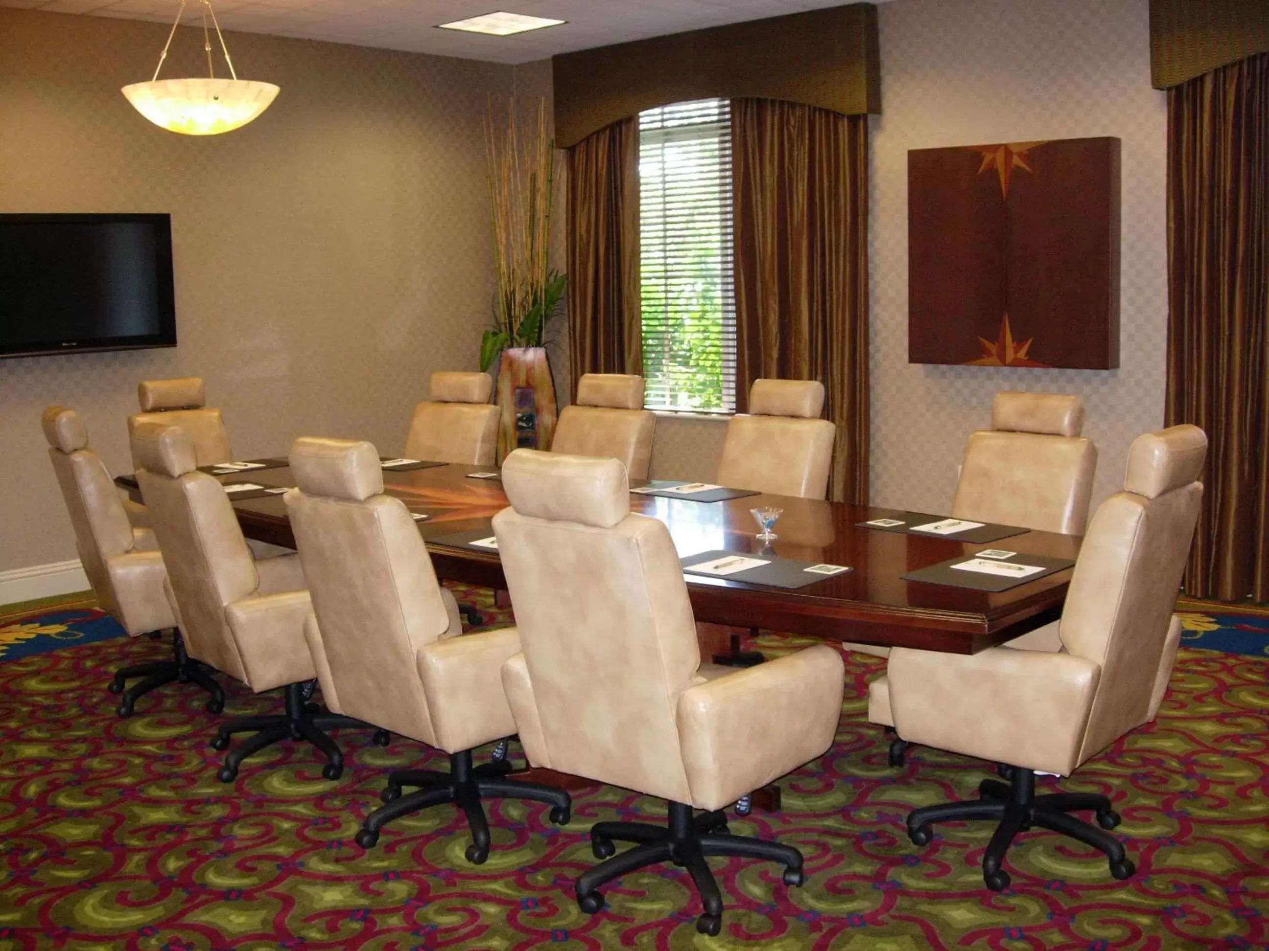 Meeting/conference room in GreenLinks Golf Villas at Lely Resort