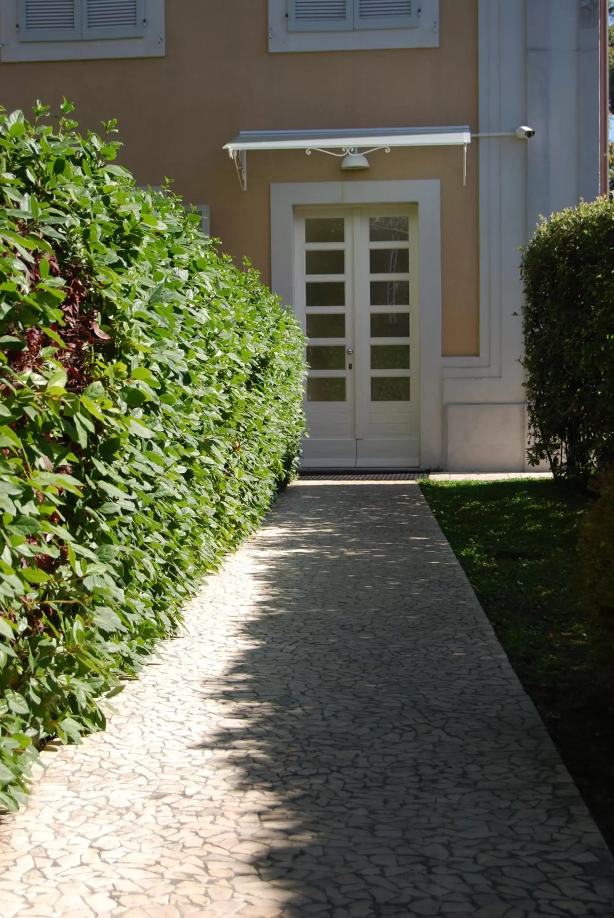 Facade/entrance, Garden in Ceccarini Suite