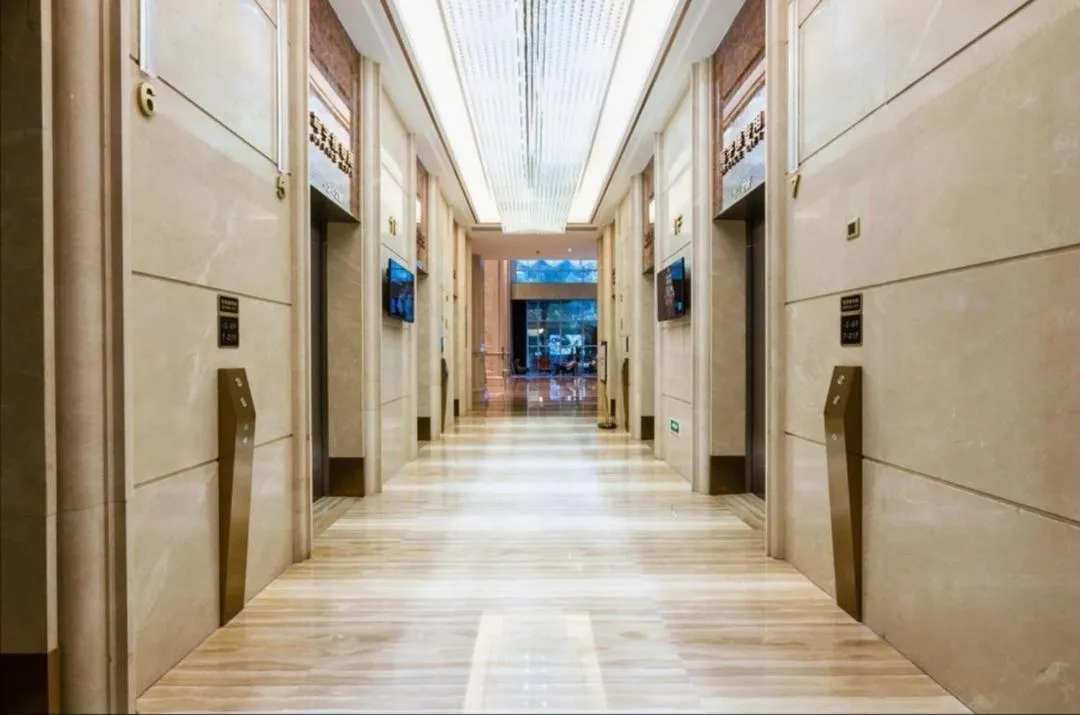 Honder International Hotel - Free shuttle bus between hotel and exhibition center during Canton Fair period