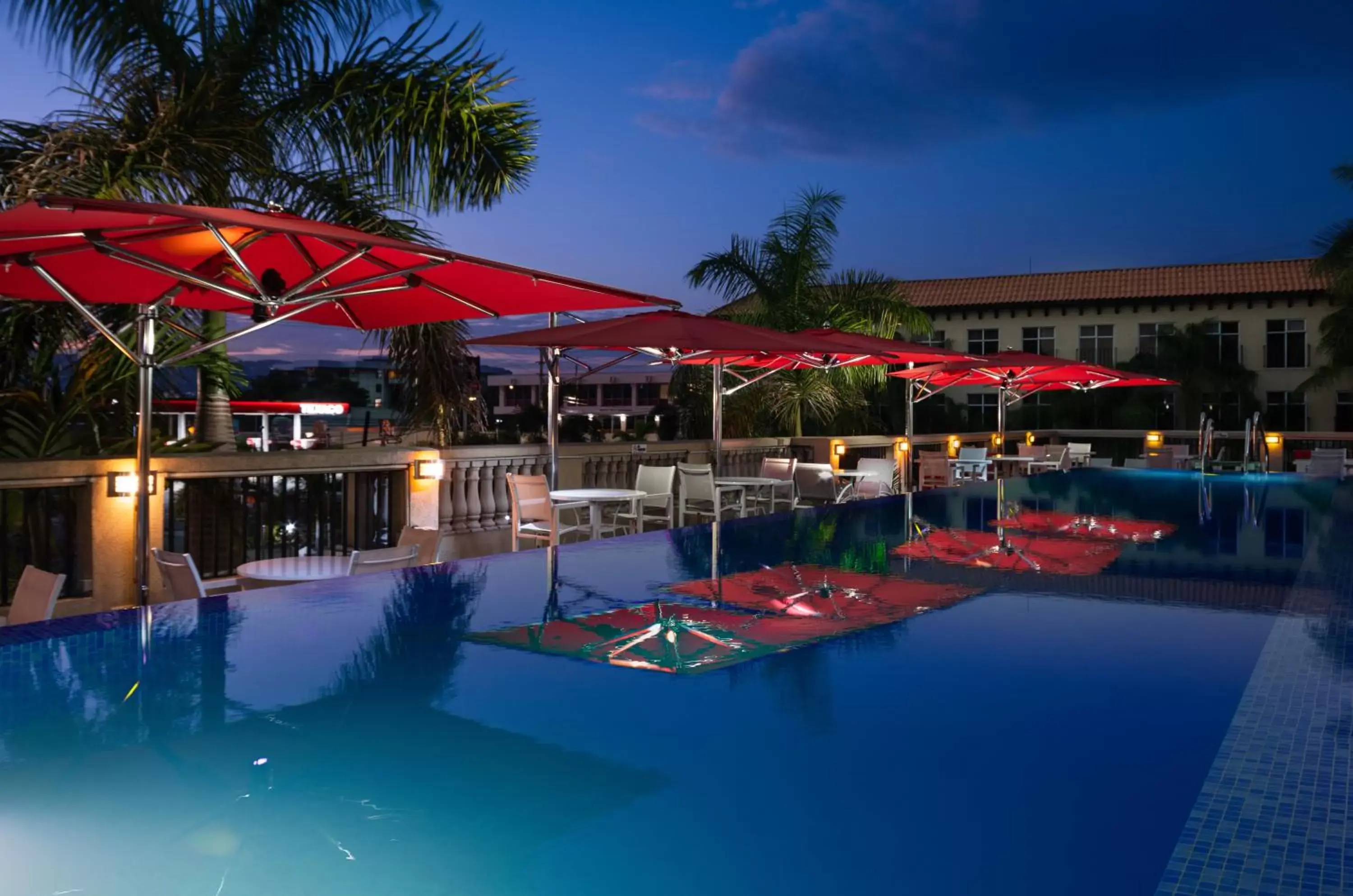 Swimming Pool in Spanish Court Hotel - A Small Luxury Hotel