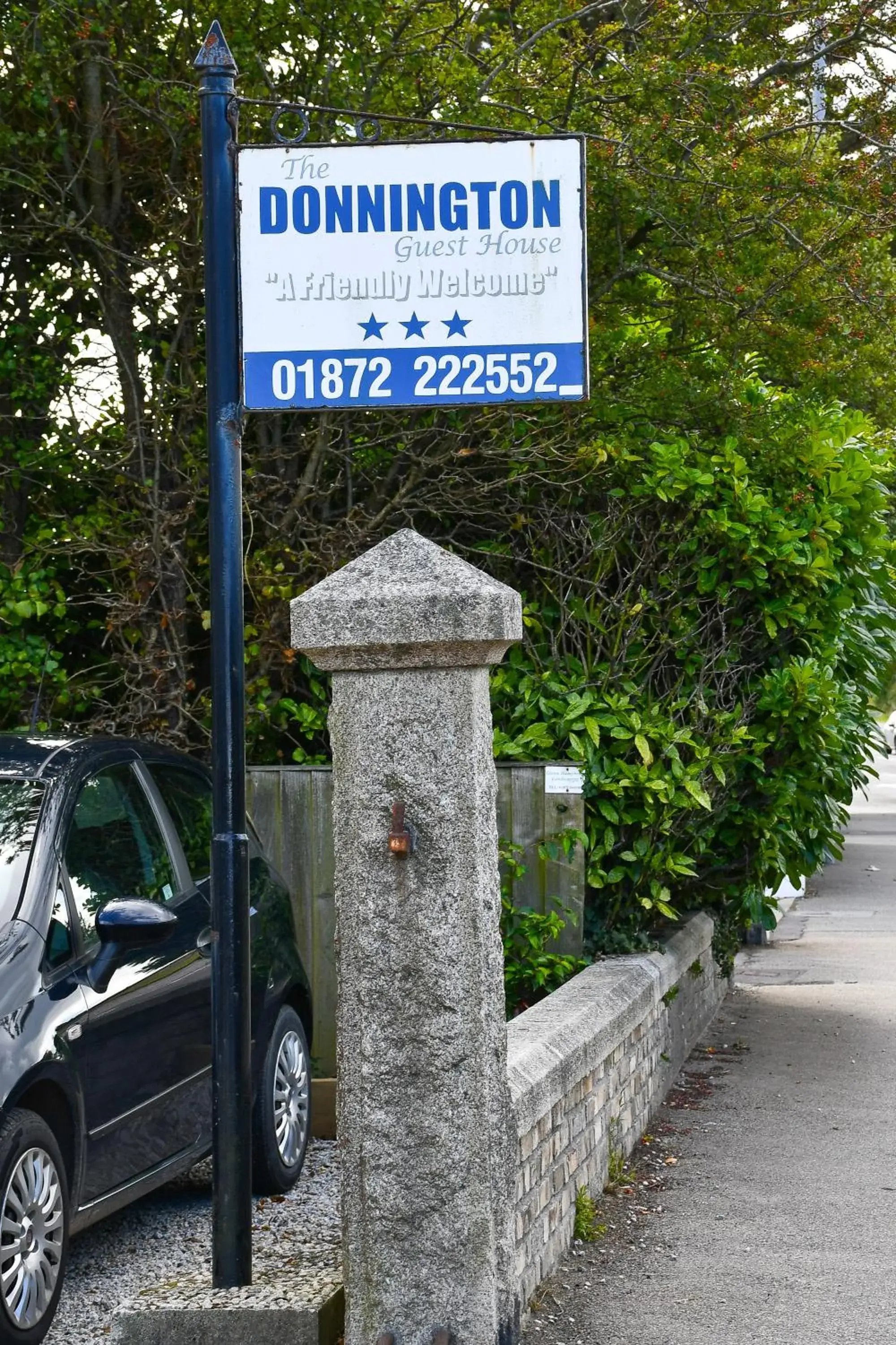 Property logo or sign in Donnington Guesthouse