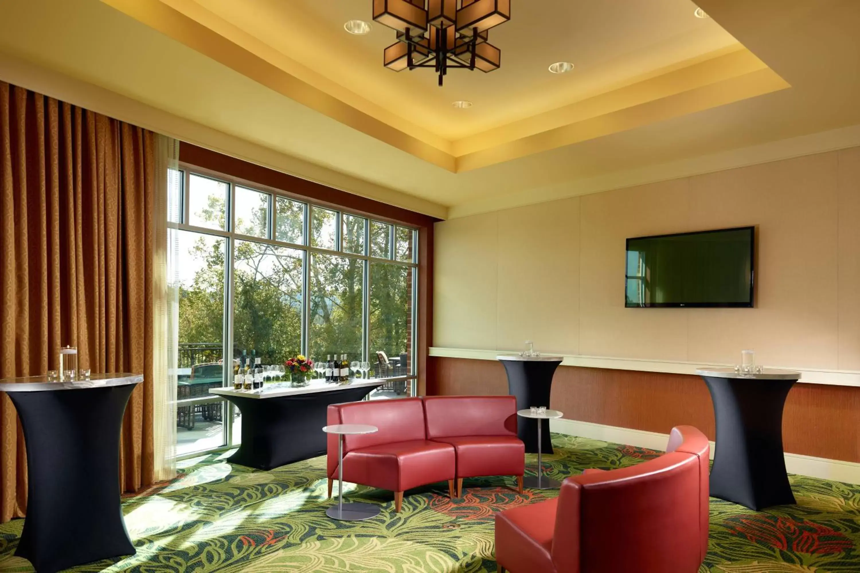 Meeting/conference room in MeadowView Marriott Conference Resort and Convention Center