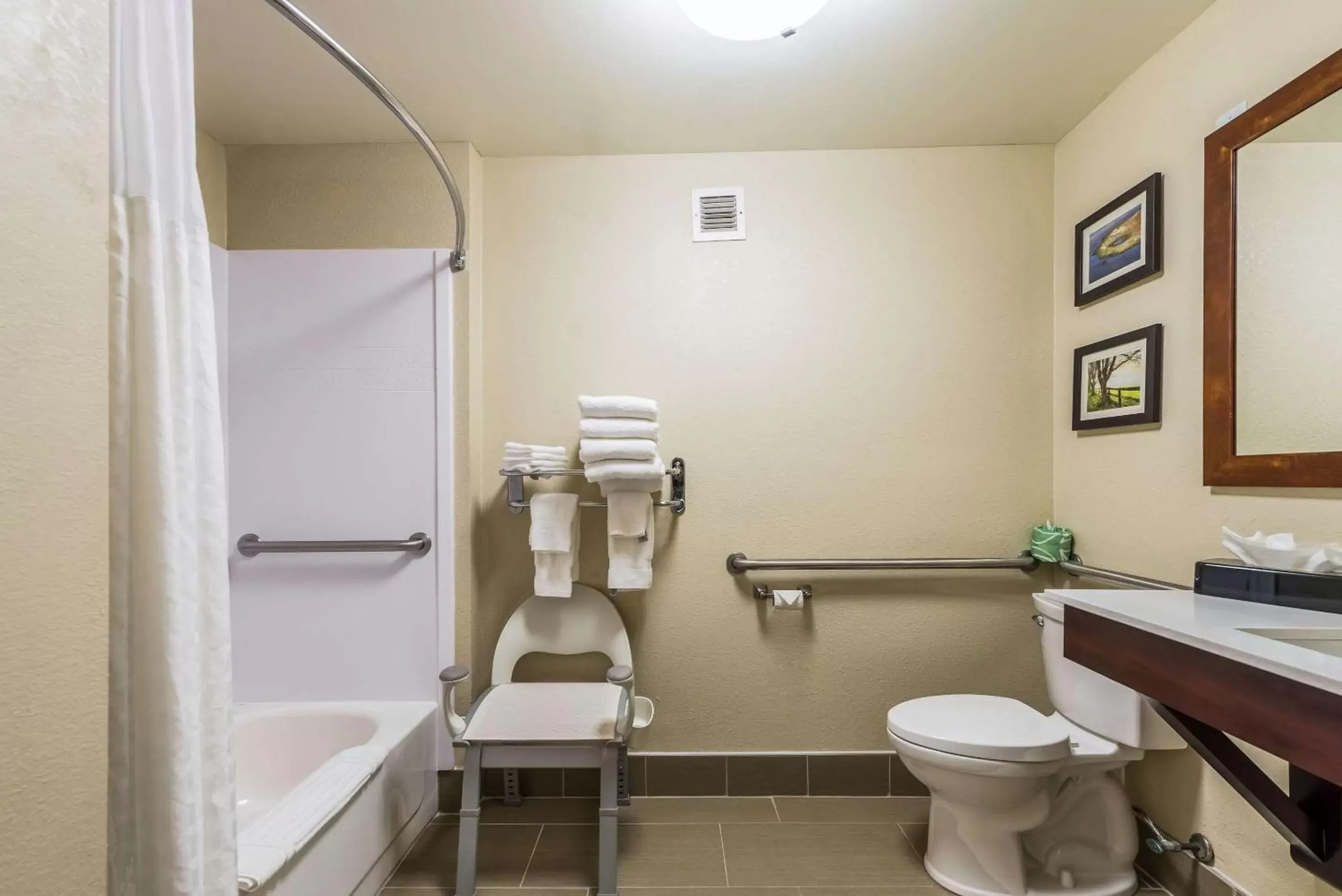 Photo of the whole room, Bathroom in Comfort Inn & Suites Dayton North