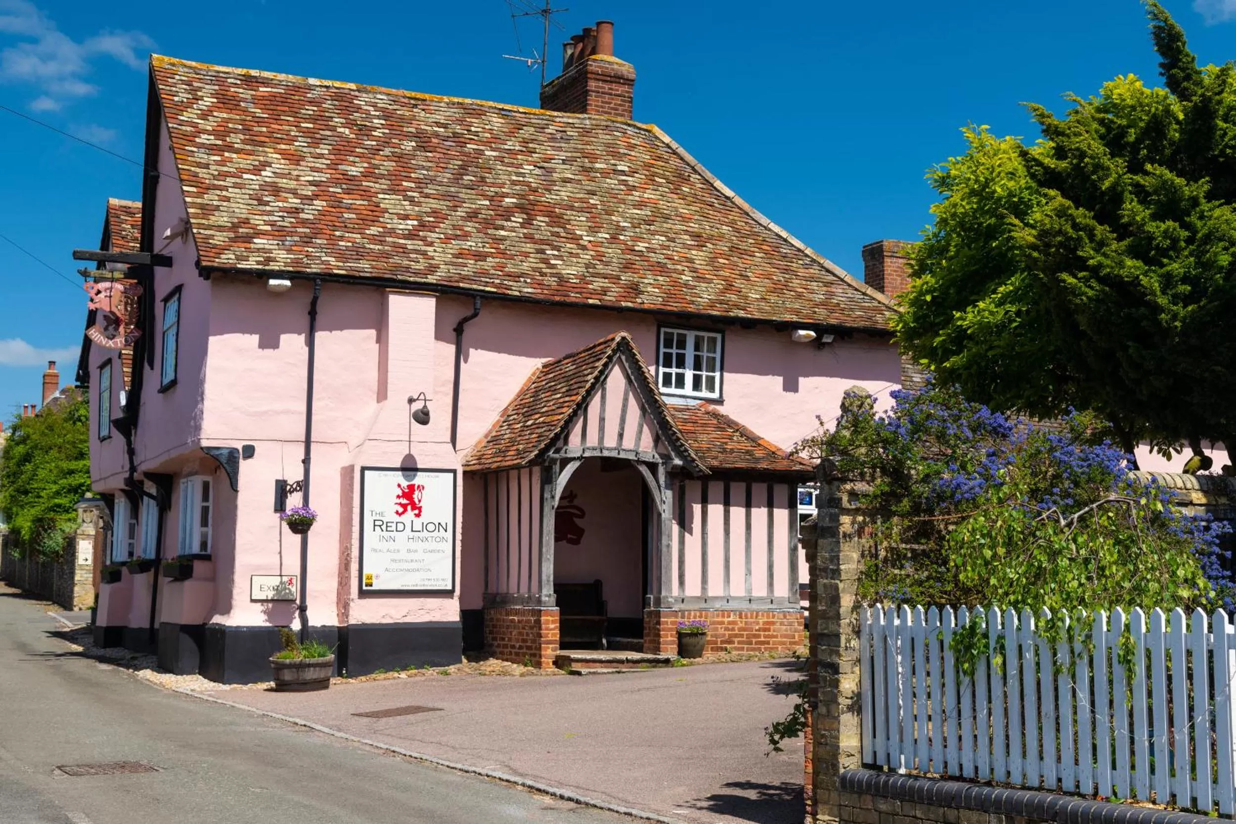 Property building in The Red Lion Hinxton