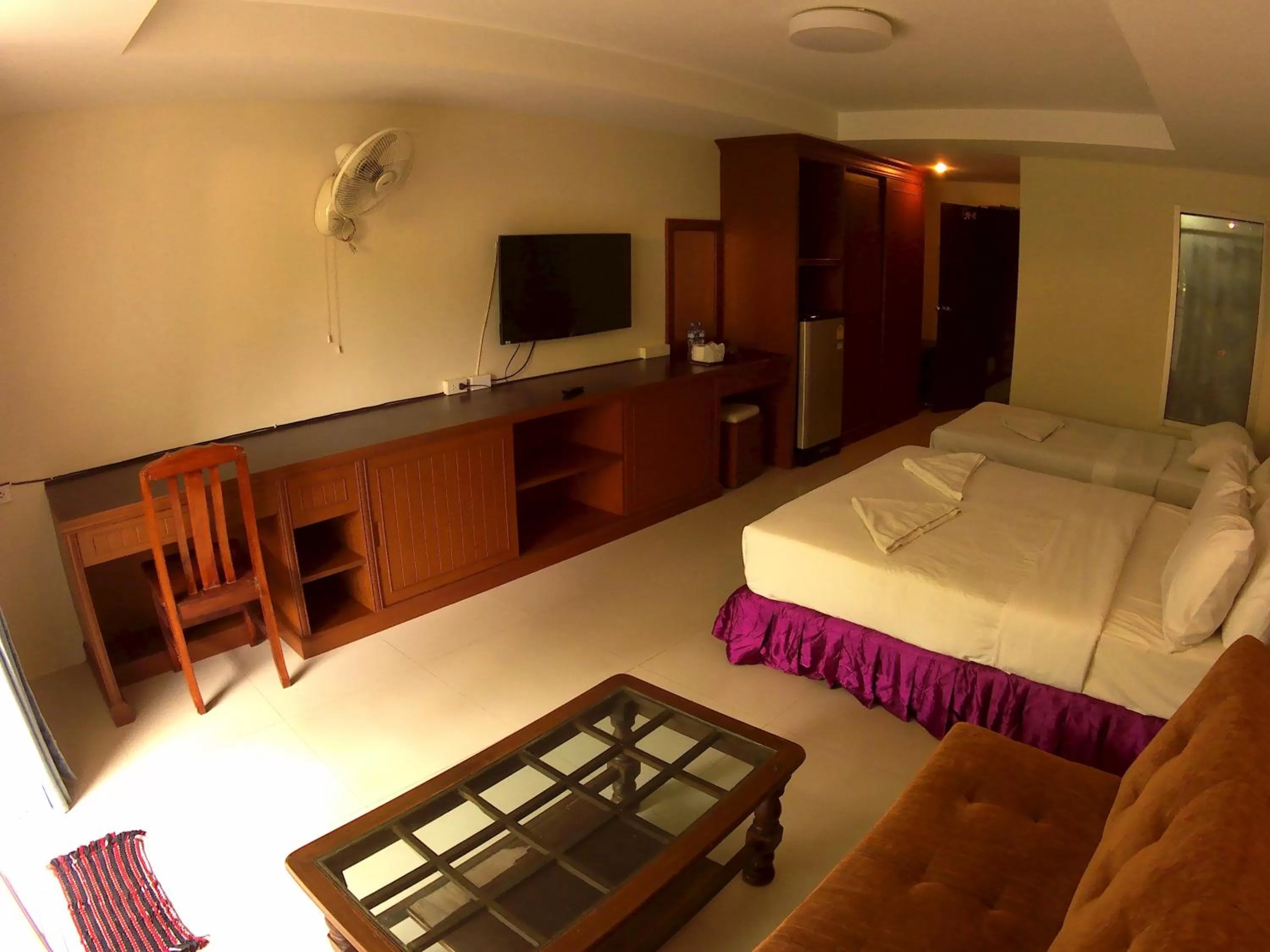 Photo of the whole room, Bed in Sea-Sun Bungalow & Resort