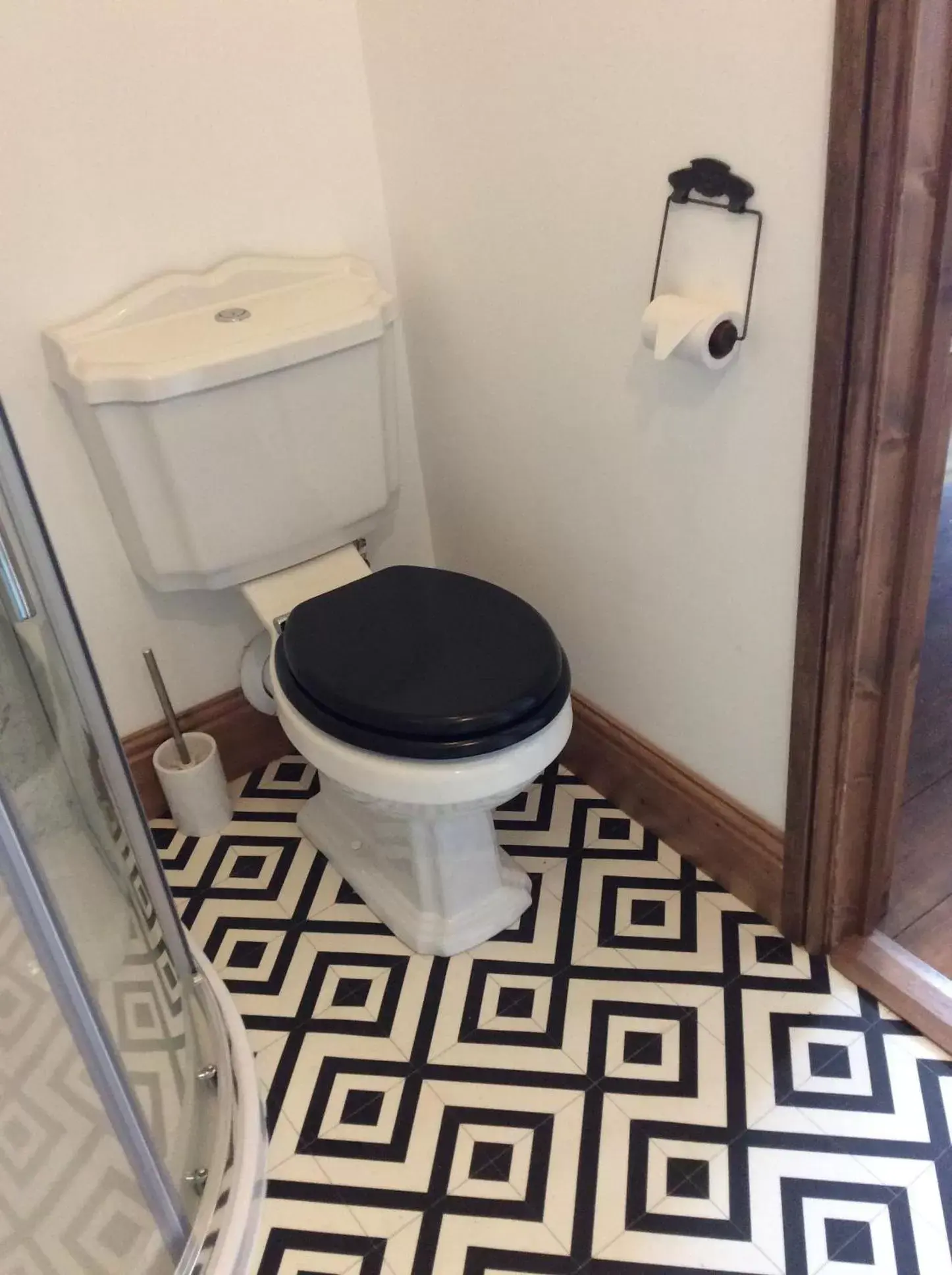 Toilet, Bathroom in Treganoon House, Lanlivery