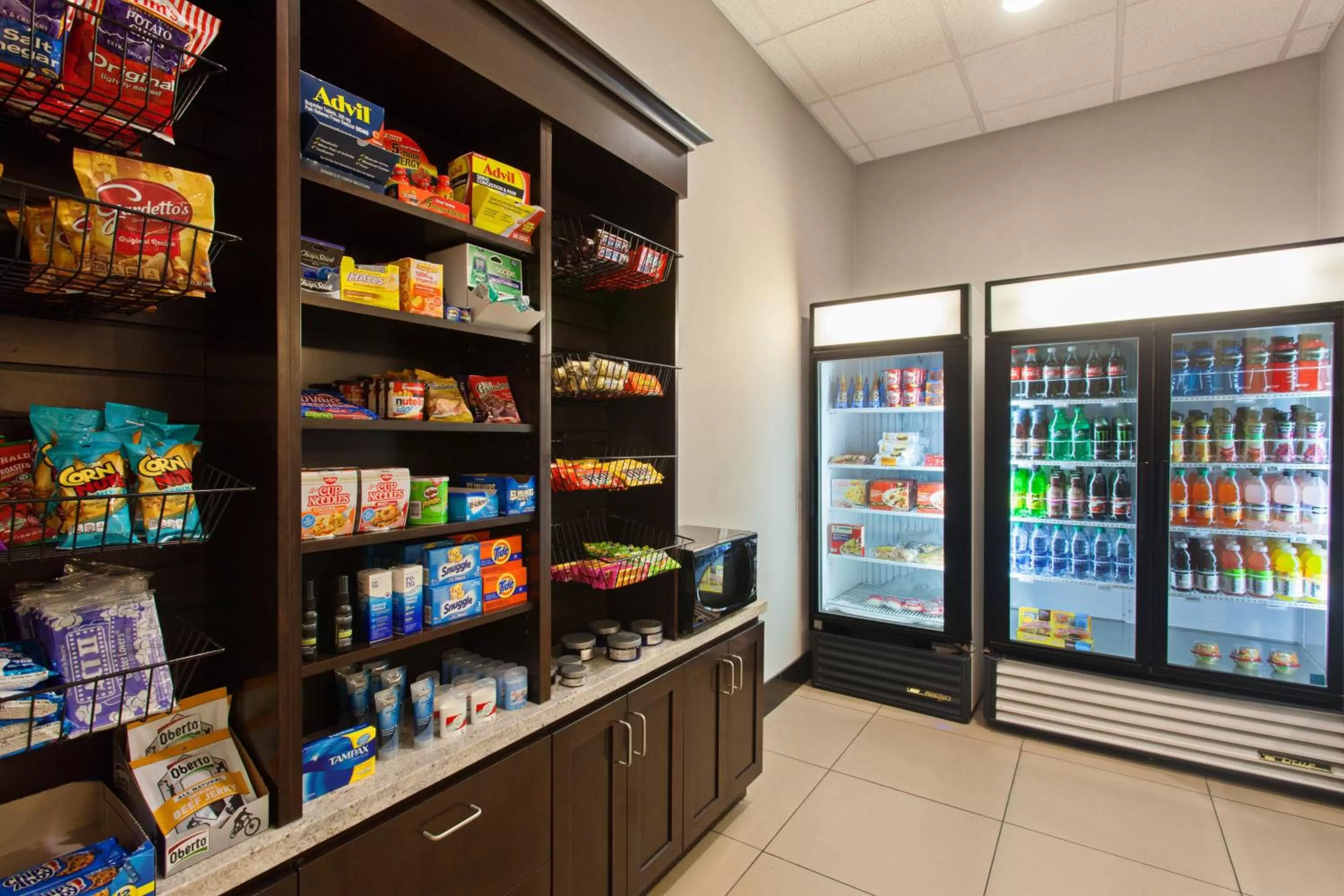 Decorative detail, Supermarket/Shops in Holiday Inn Express & Suites Tacoma Downtown, an IHG Hotel