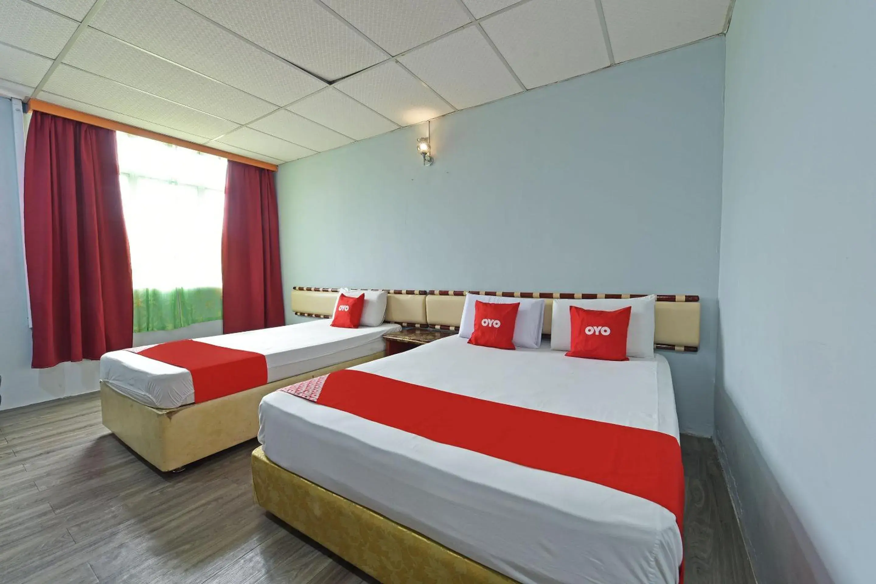 Bedroom, Bed in OYO 90846 Hotel Akasia