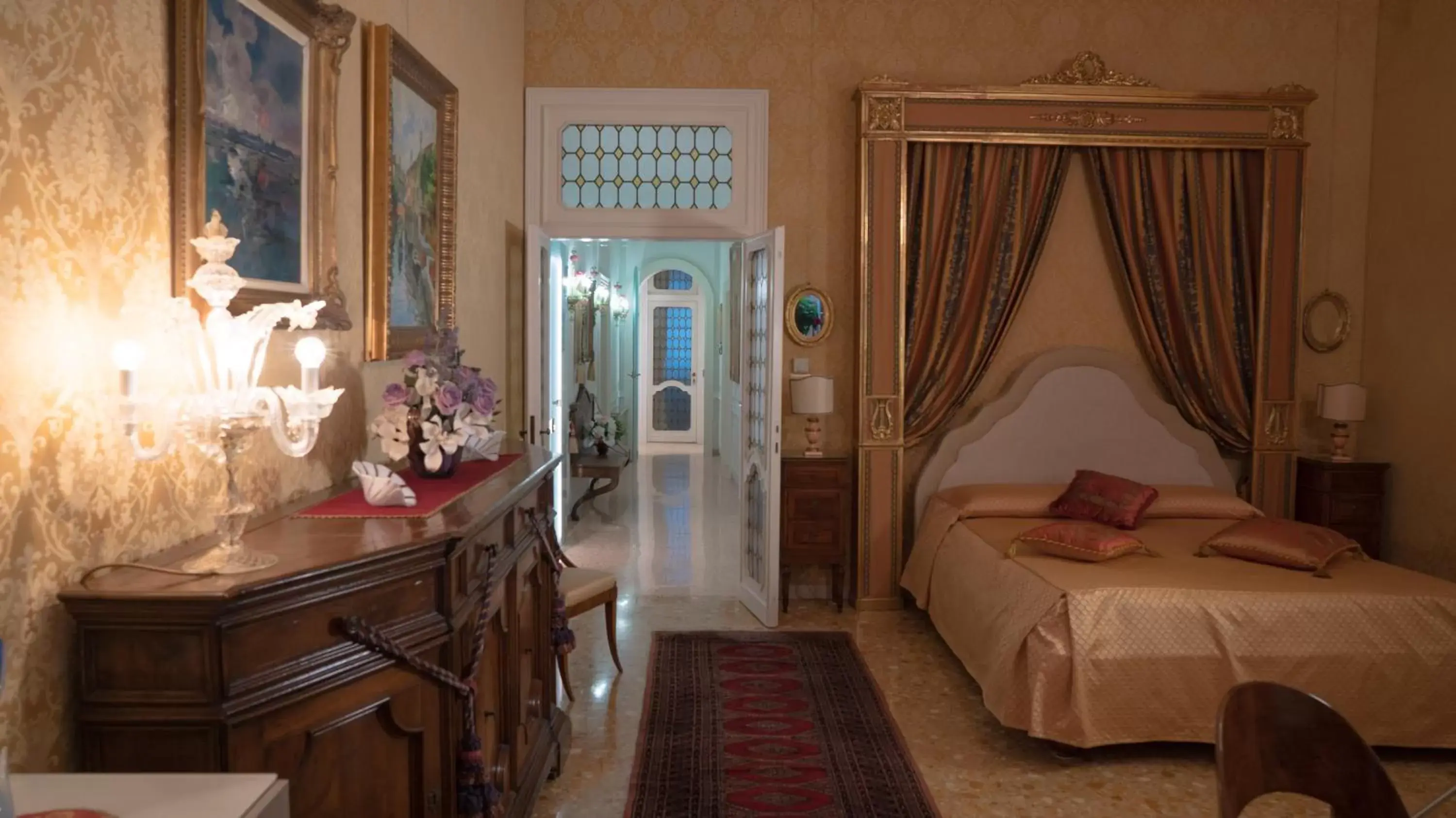 King Suite with Balcony in B&B Beroni a Venezia King Suite with Balcony in B&B Beroni a Venezia