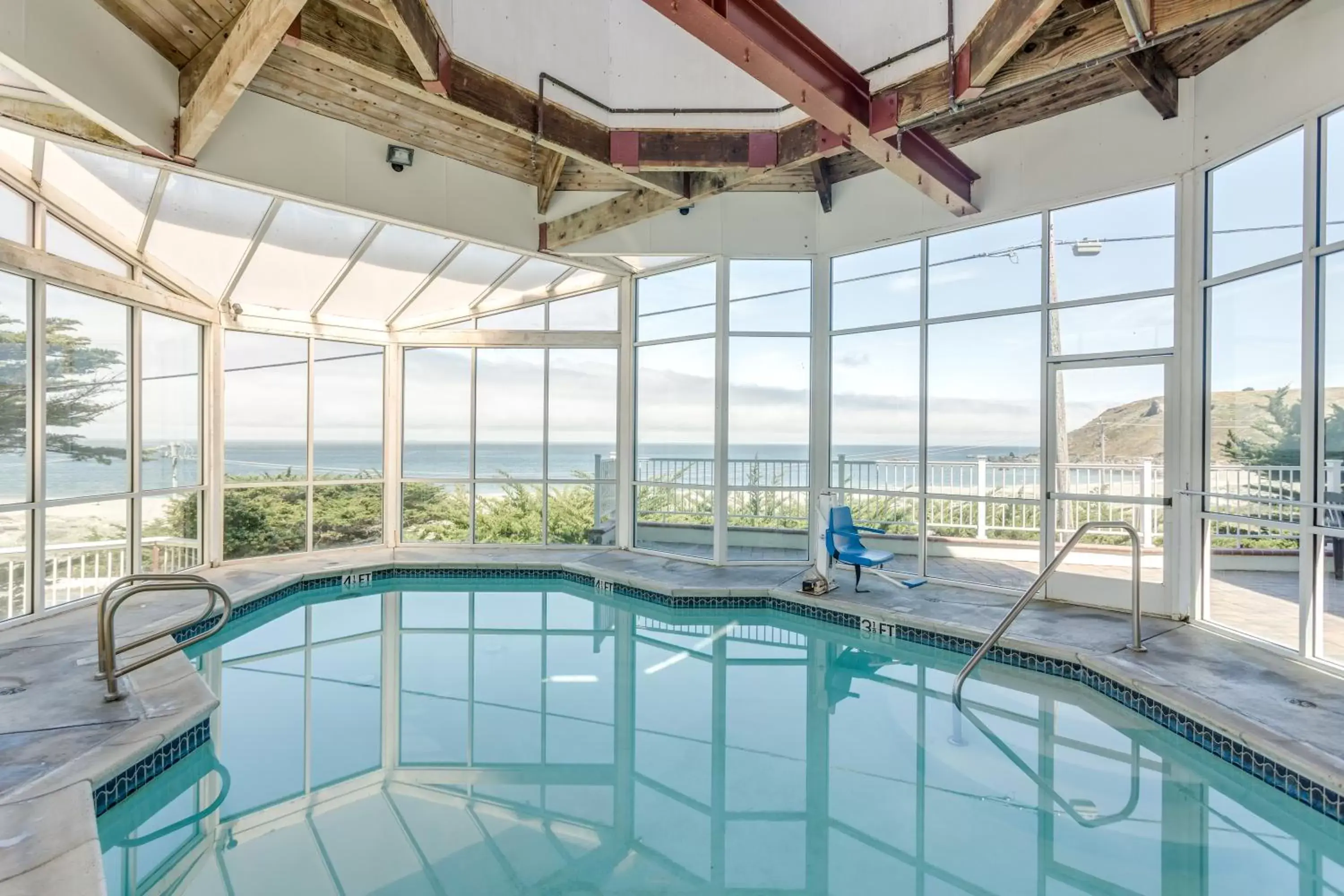 Sea view, Swimming Pool in Pacifica Beach Hotel