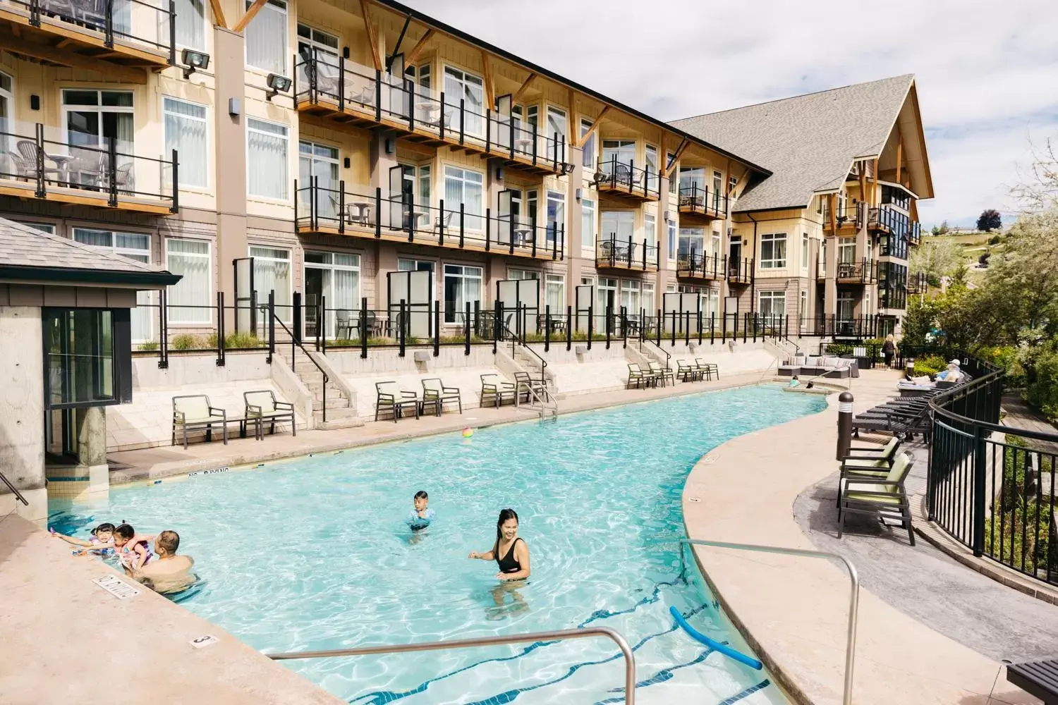 Summer, Swimming Pool in Summerland Waterfront Resort & Spa