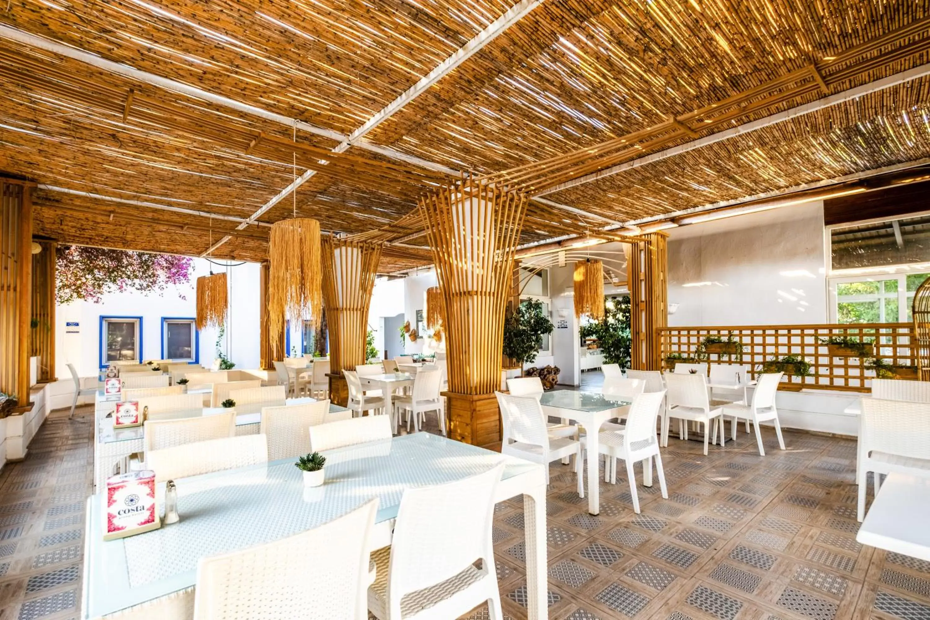 Restaurant/Places to Eat in Costa Bodrum City