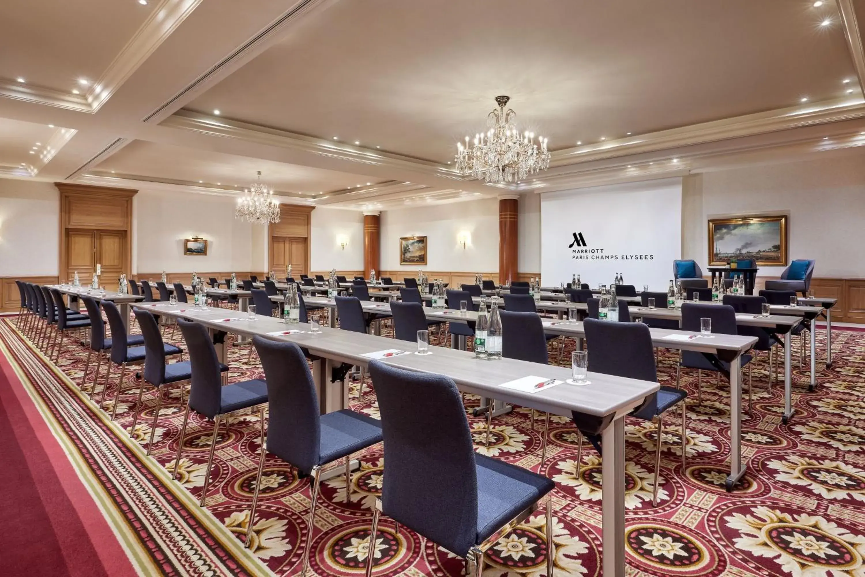 Meeting/conference room in Paris Marriott Champs Elysees Hotel