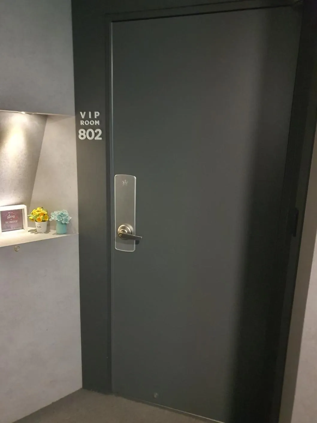 Property building in Ehwa In Myeongdong