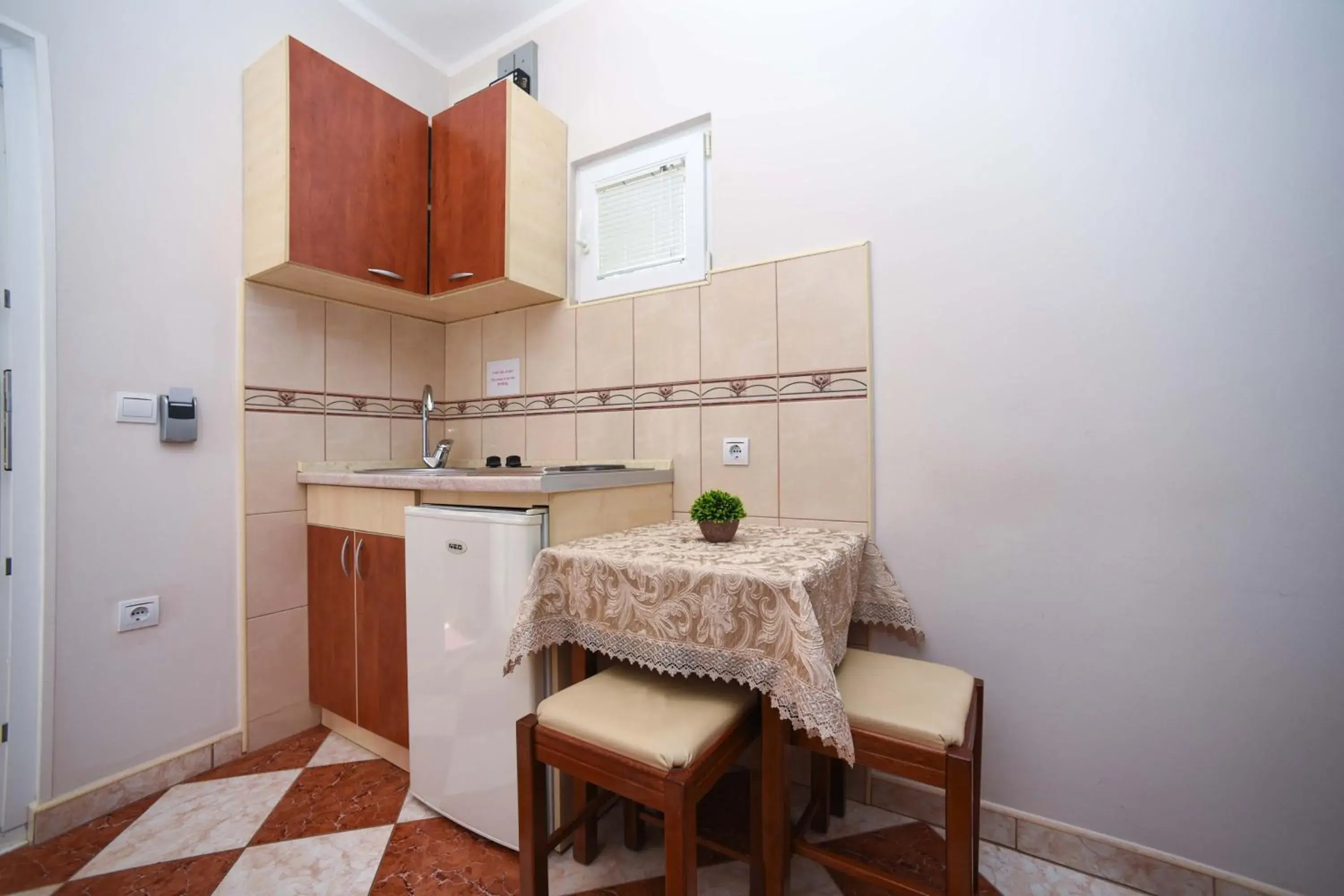 Kitchen or kitchenette, Kitchen/Kitchenette in D&D Apartments