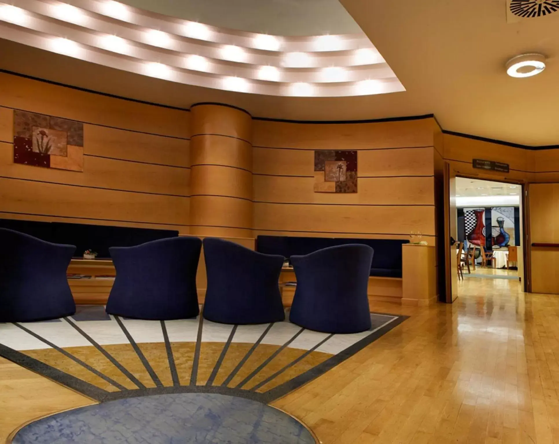 Lounge or bar in Pacific Hotel Fortino Lounge or bar in Pacific Hotel Fortino