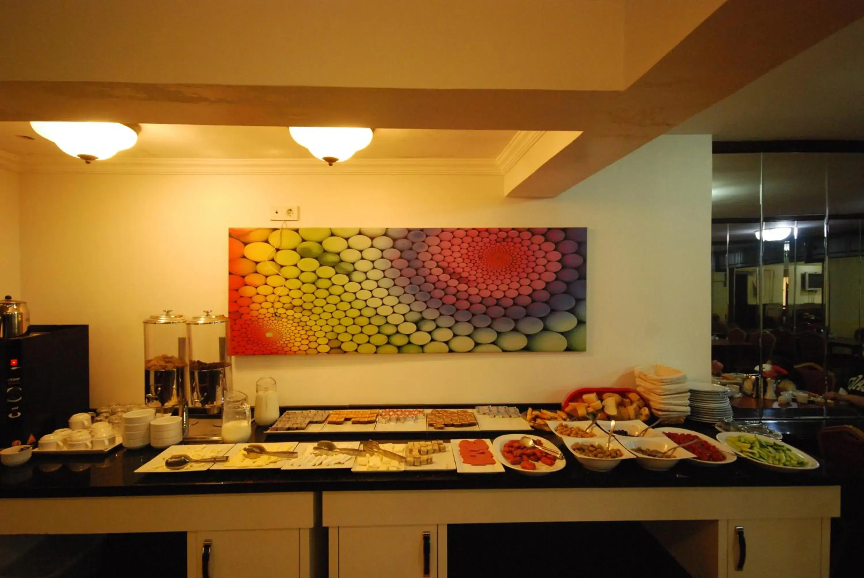 Buffet breakfast, Kitchen/Kitchenette in Hotel Mithat