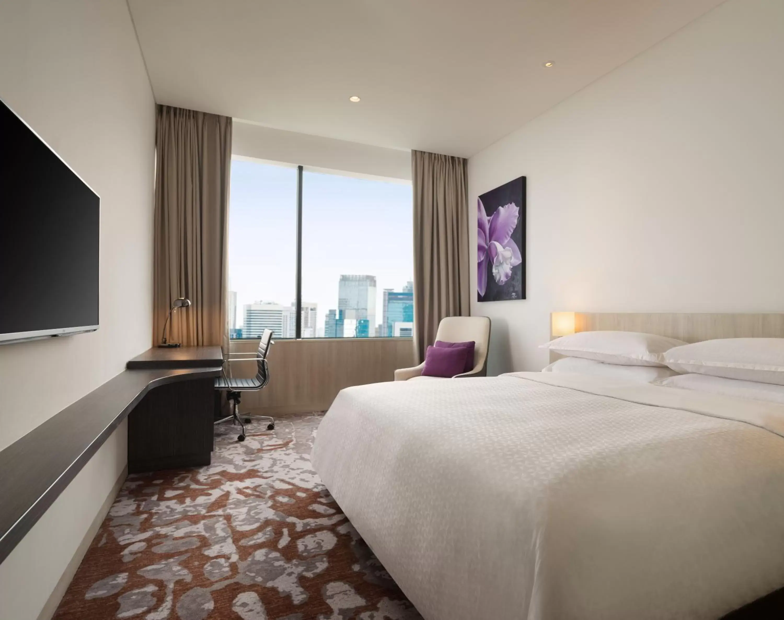 Bedroom, Bed in Four Points by Sheraton Jakarta Thamrin