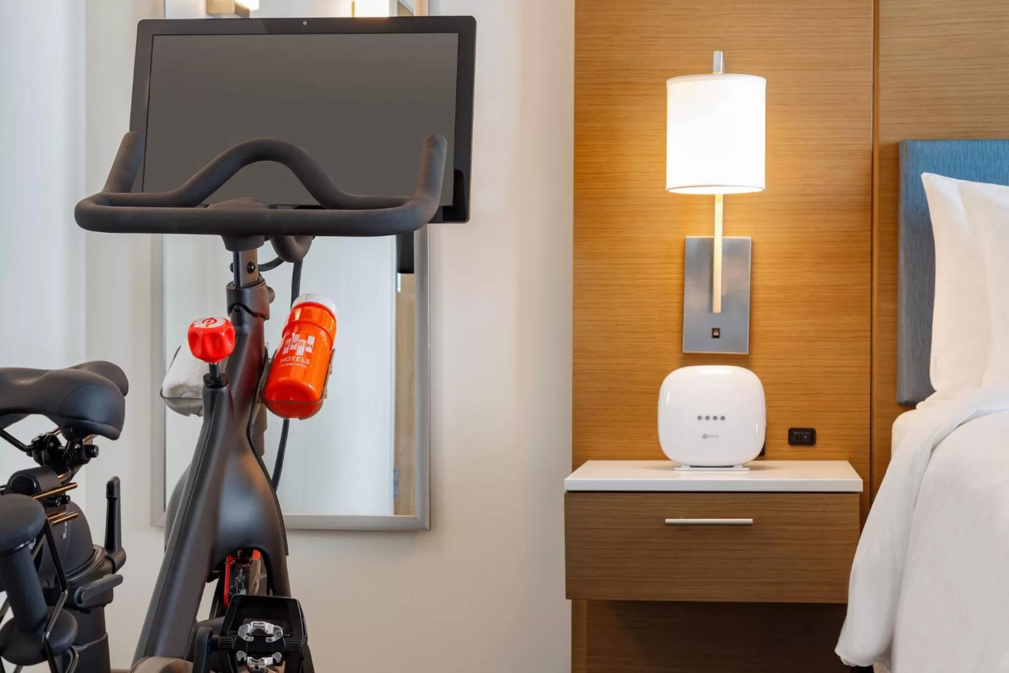 Photo of the whole room in EVEN Hotel Rochester - Mayo Clinic Area by IHG