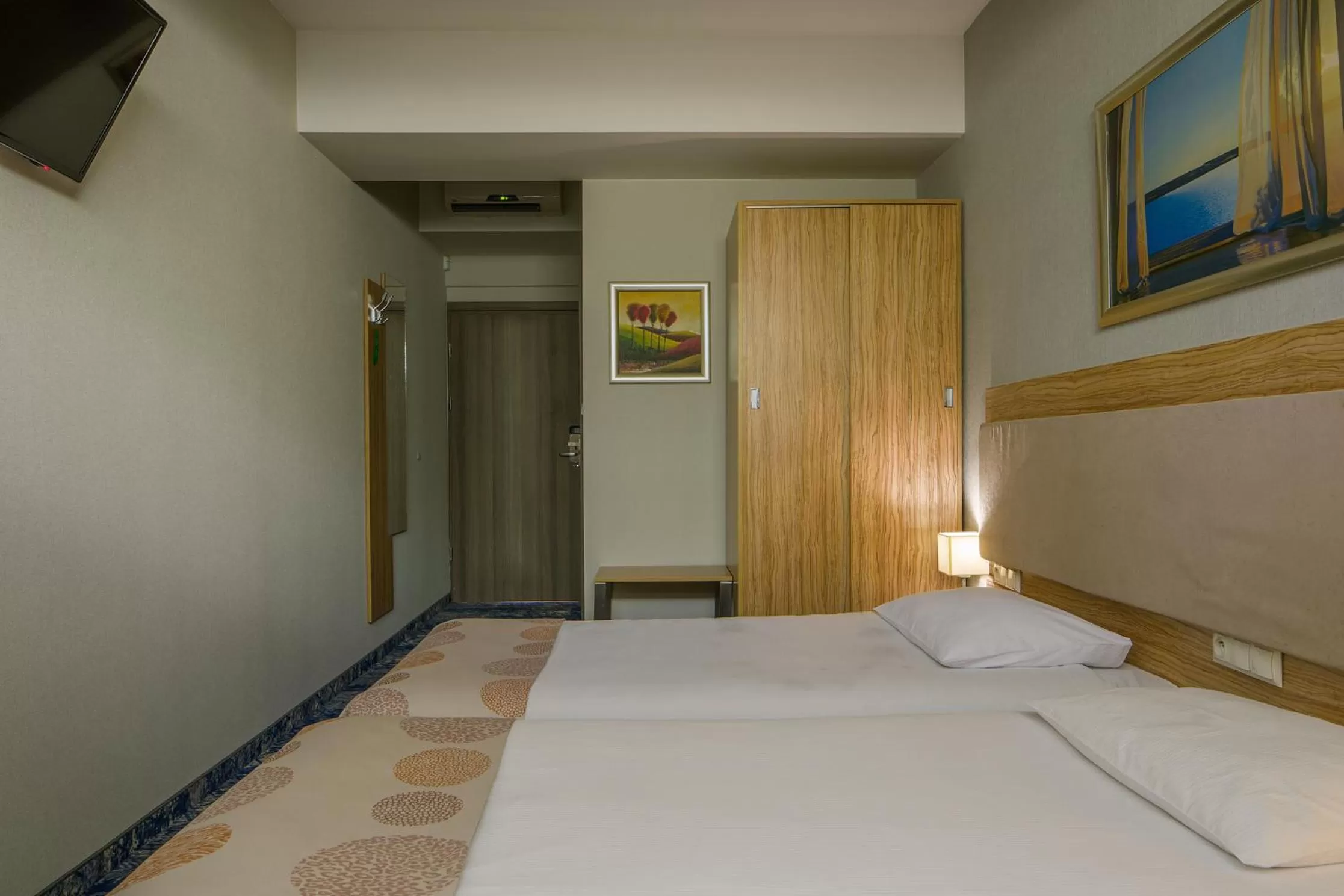 Single Room in Hotel Centrum Business