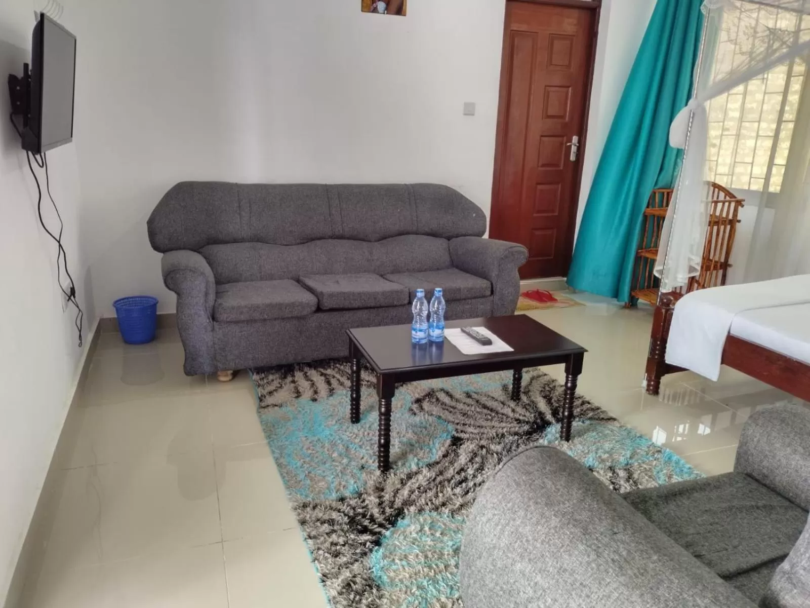 Seating area in 6 Park Retreat