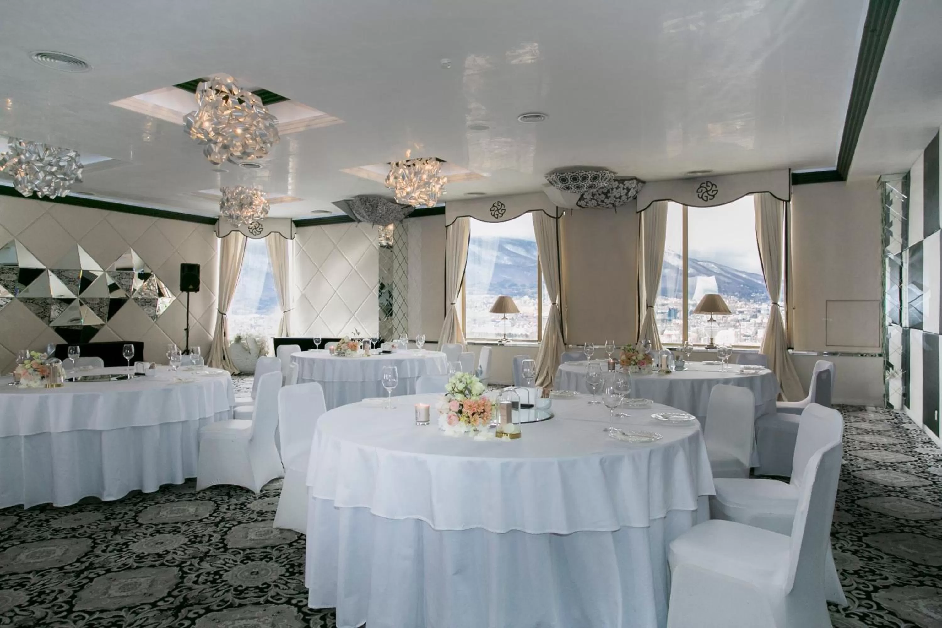 Banquet/Function facilities in Hotel Marinela Sofia