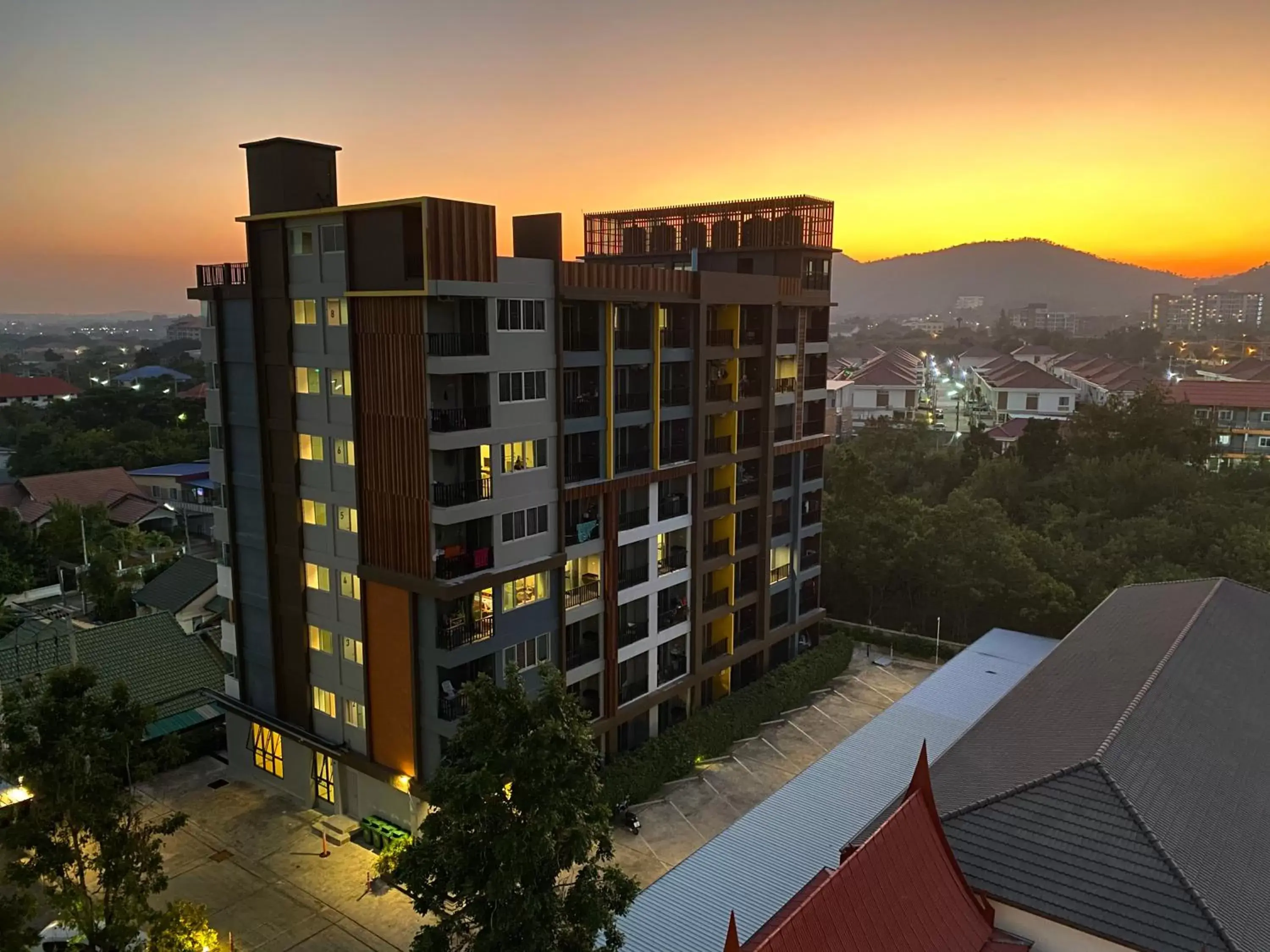 Property building in Huahin Terminal Property building in Huahin Terminal