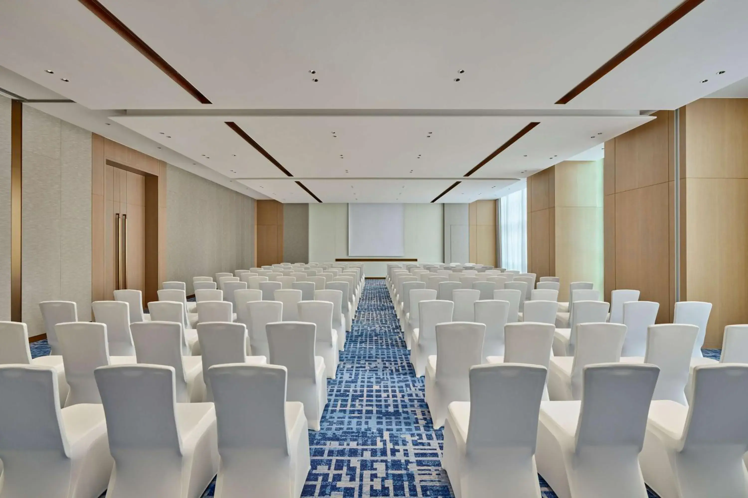 Meeting/conference room in Hilton Garden Inn Shenzhen Guangming