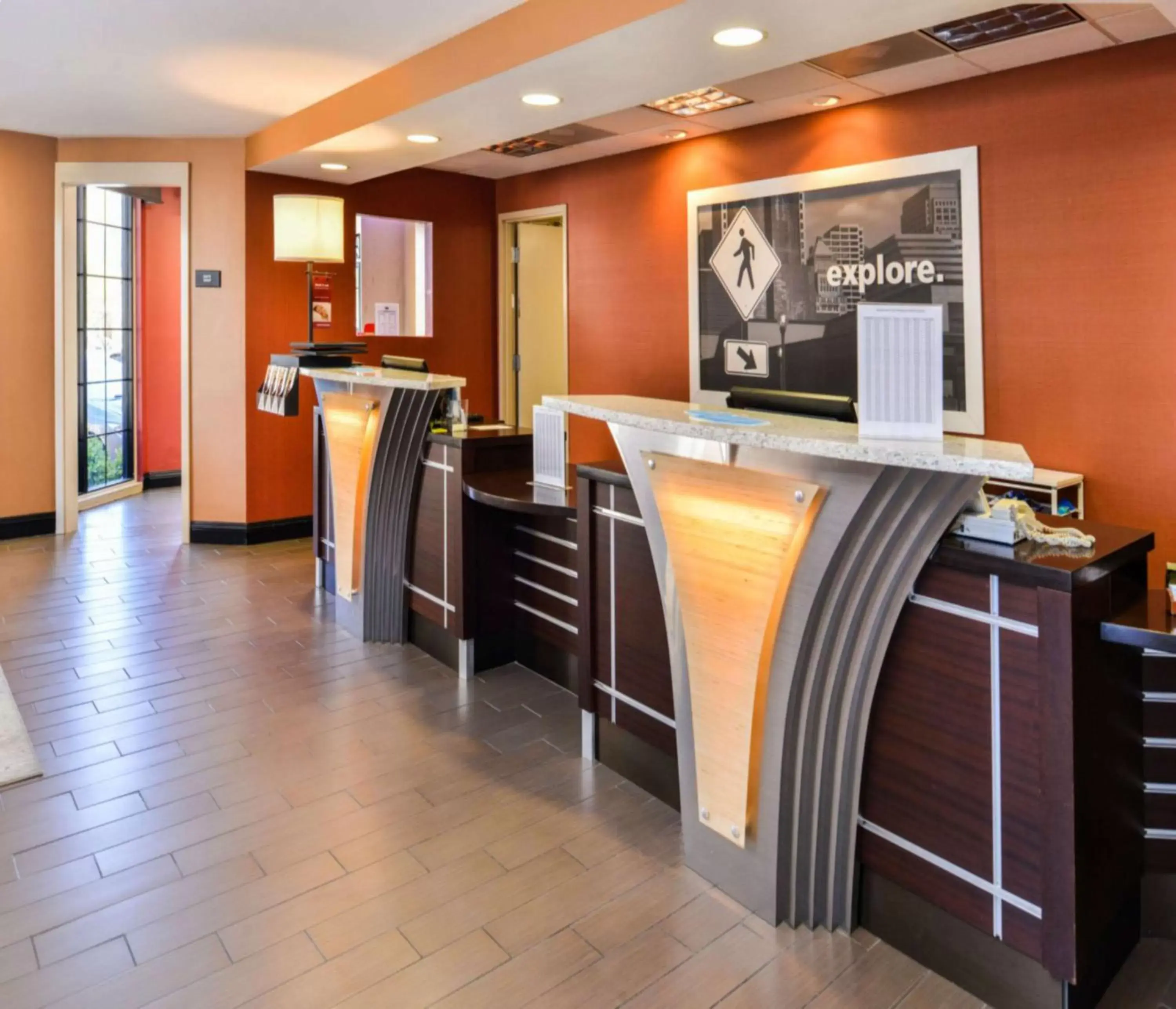 Lobby or reception in Hampton Inn & Suites San Francisco-Burlingame-Airport South