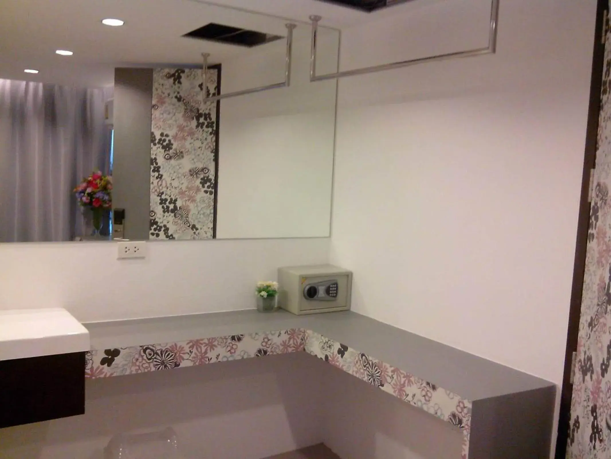 Decorative detail, Bathroom in Nantra Ploenchit Hotel