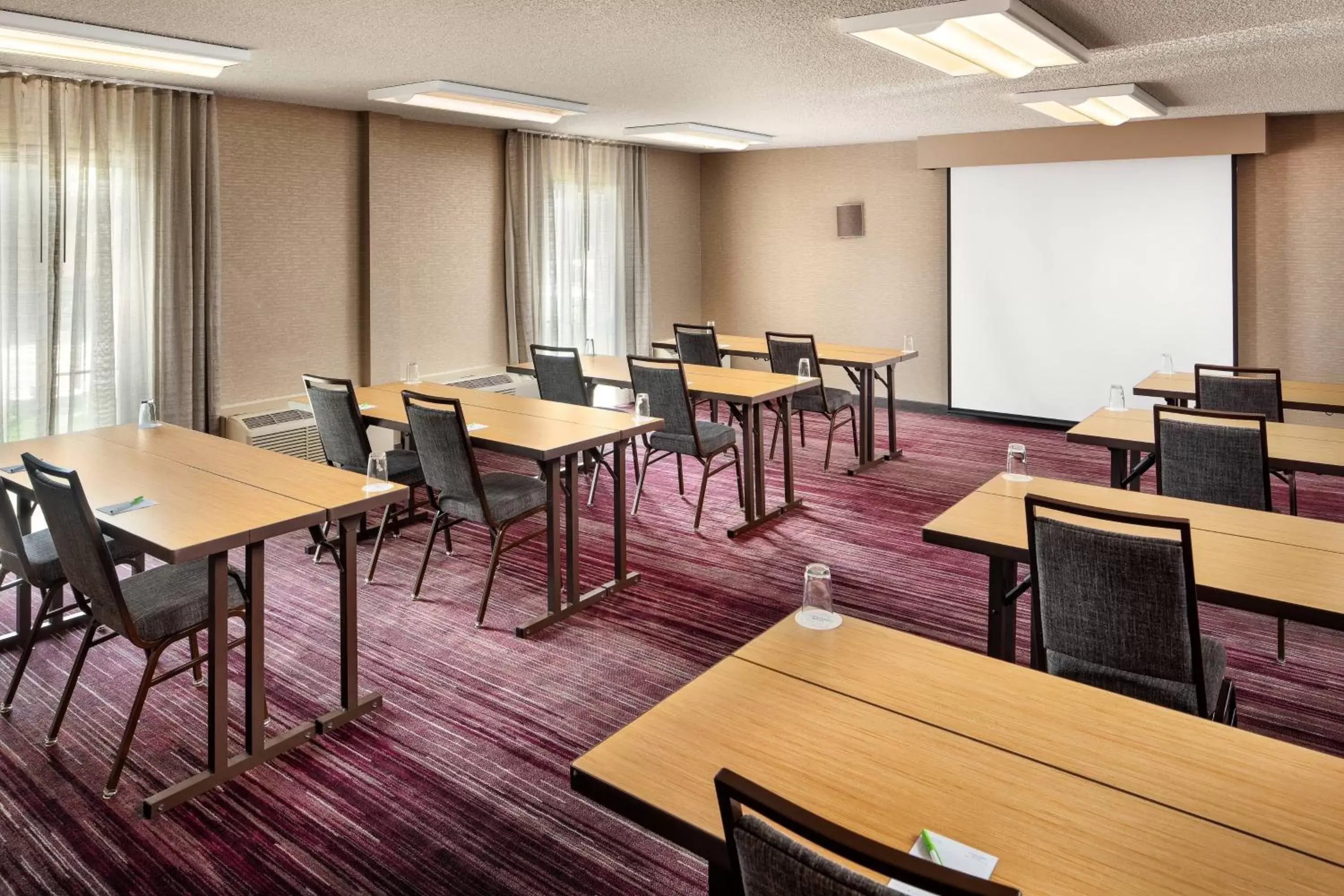 Meeting/conference room in Courtyard Anaheim Buena Park