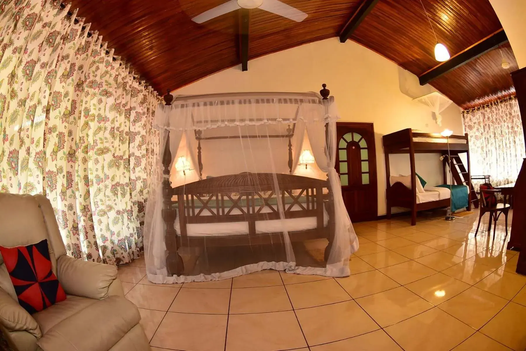 Bed in Colombo Villa at Cambridge Place