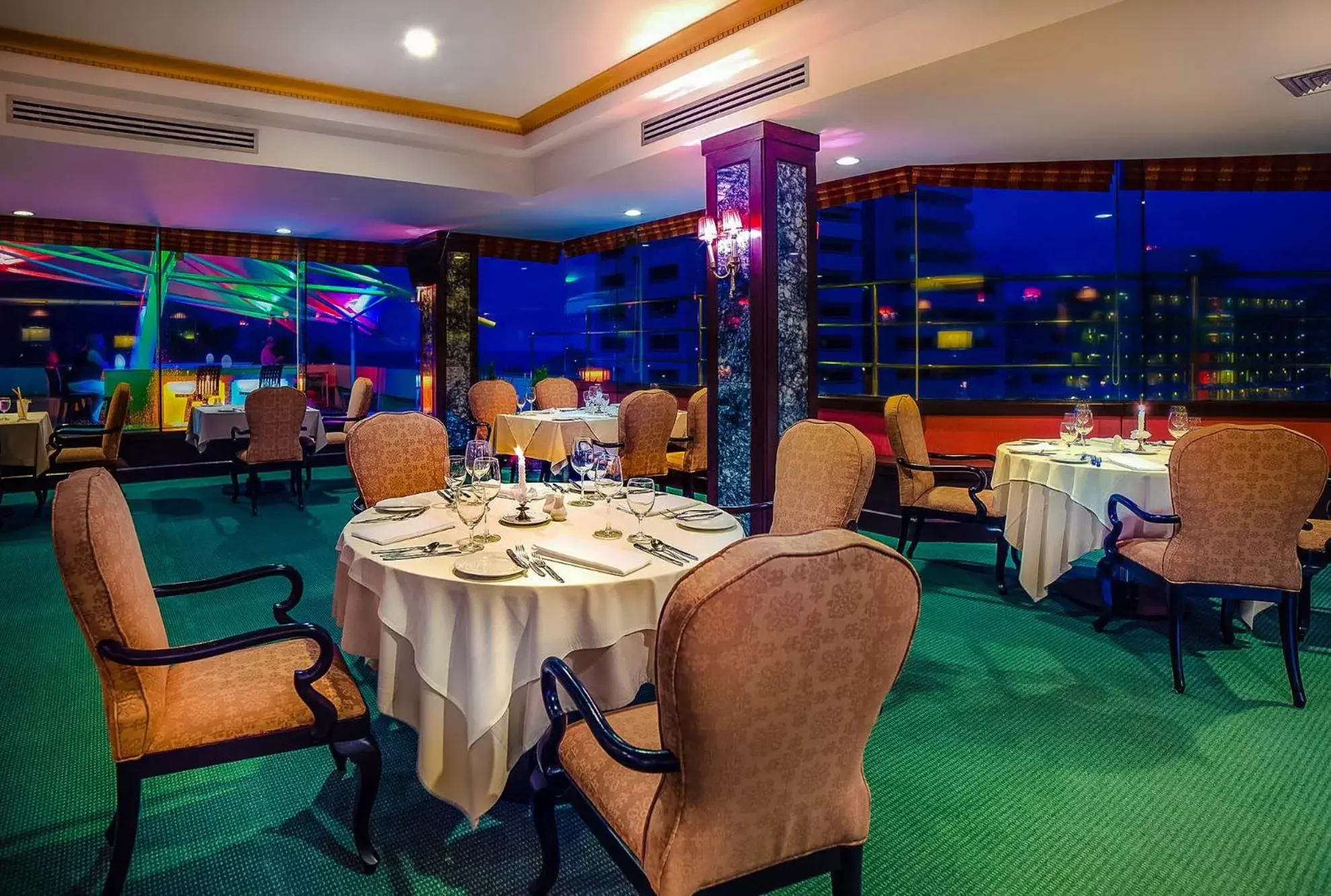Restaurant/places to eat in Patong Resort Hotel - SHA Extra Plus Restaurant/places to eat in Patong Resort Hotel - SHA Extra Plus