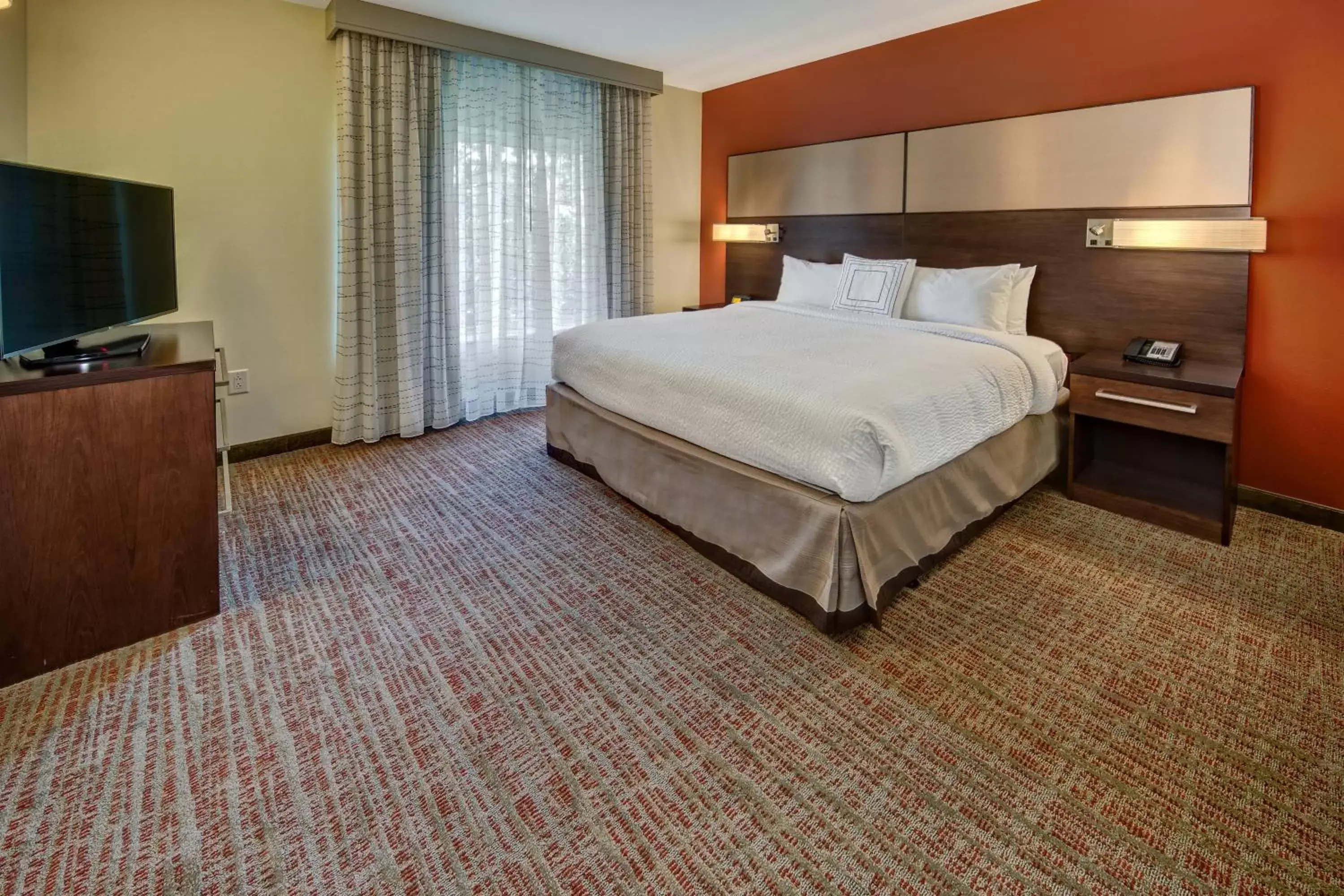 Bedroom, Bed in Residence Inn by Marriott Blacksburg-University