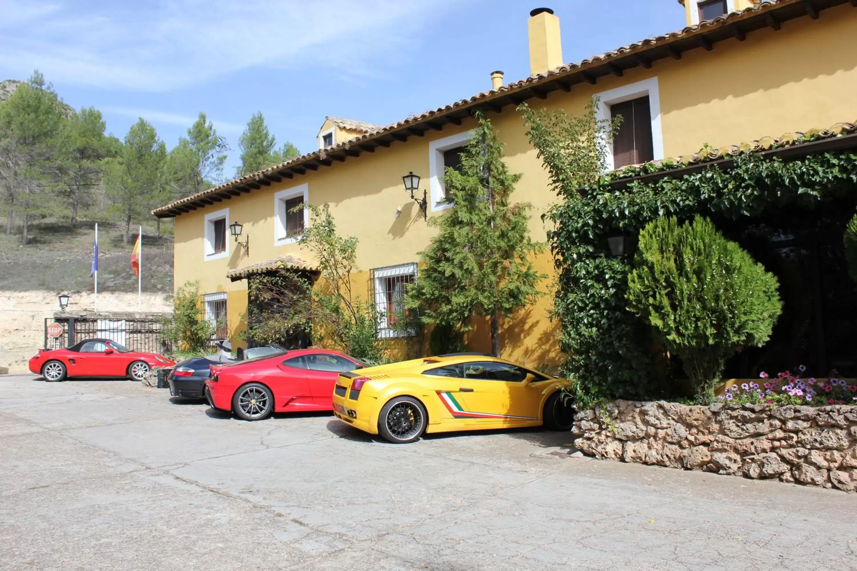 Facade/entrance, Property Building in Hotel Resort Cueva del Fraile