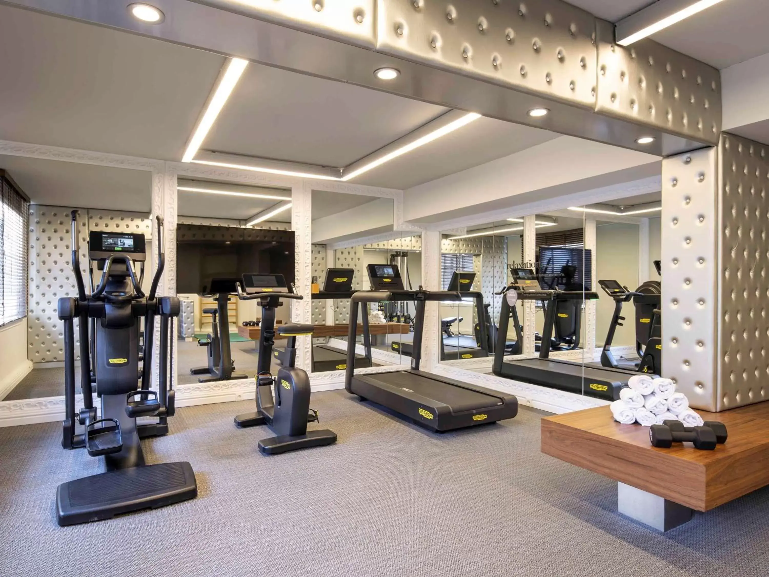 Fitness centre/facilities, Fitness Center/Facilities in Le Louise Hotel Brussels - MGallery