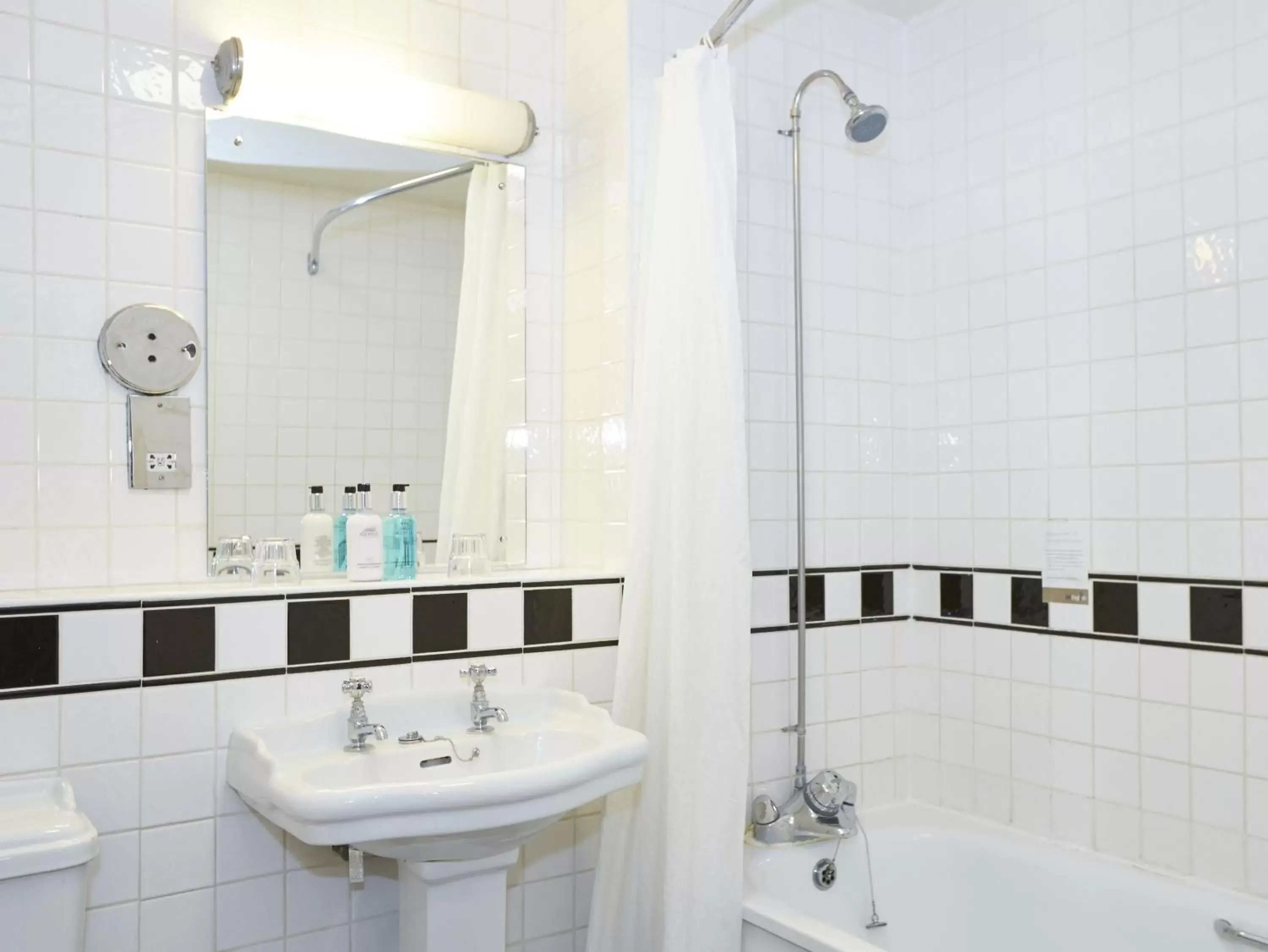 Shower, Bathroom in George Hotel by Greene King Inns