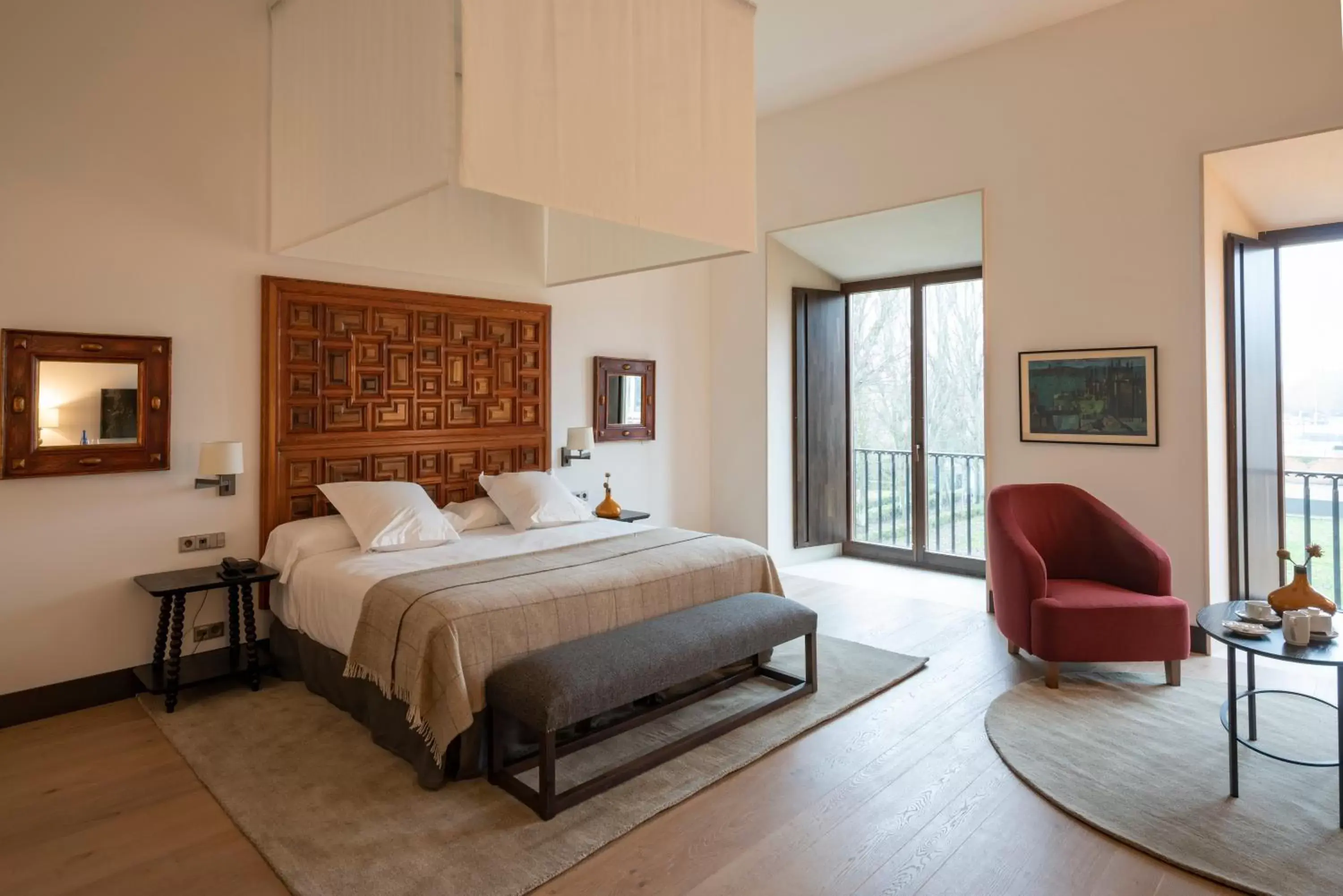 Photo of the whole room, Bed in Parador de Turismo de León