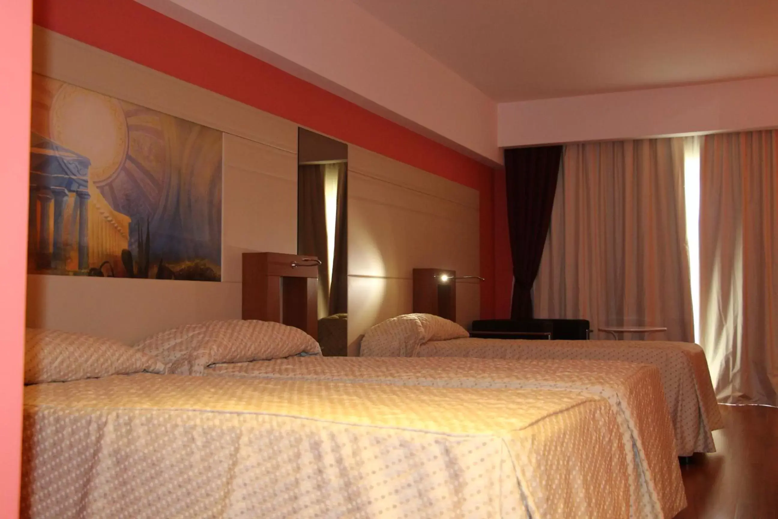 Bed in Catania International Airport Hotel