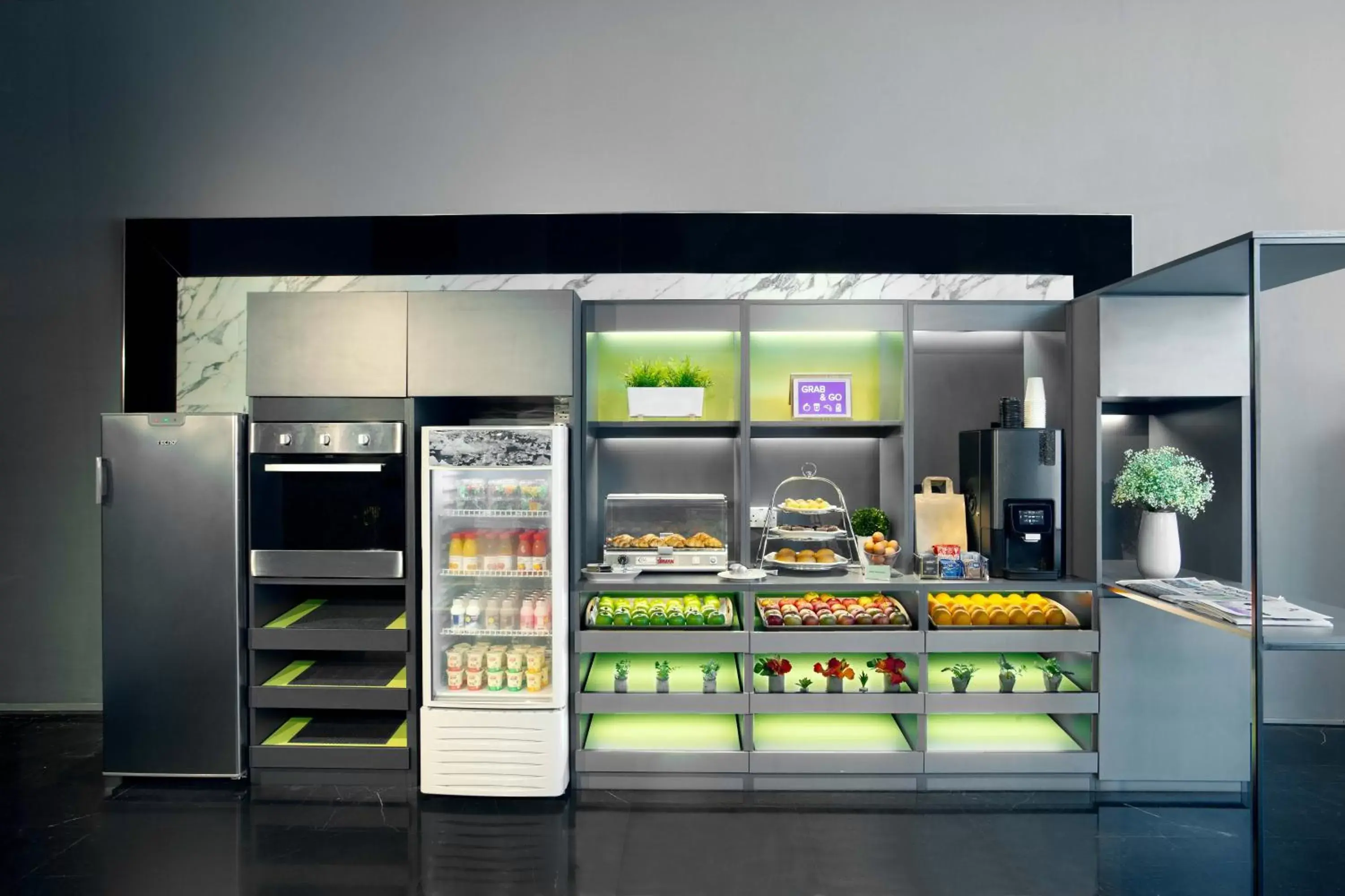 Food and drinks in Citadines Fusionopolis Singapore Food and drinks in Citadines Fusionopolis Singapore