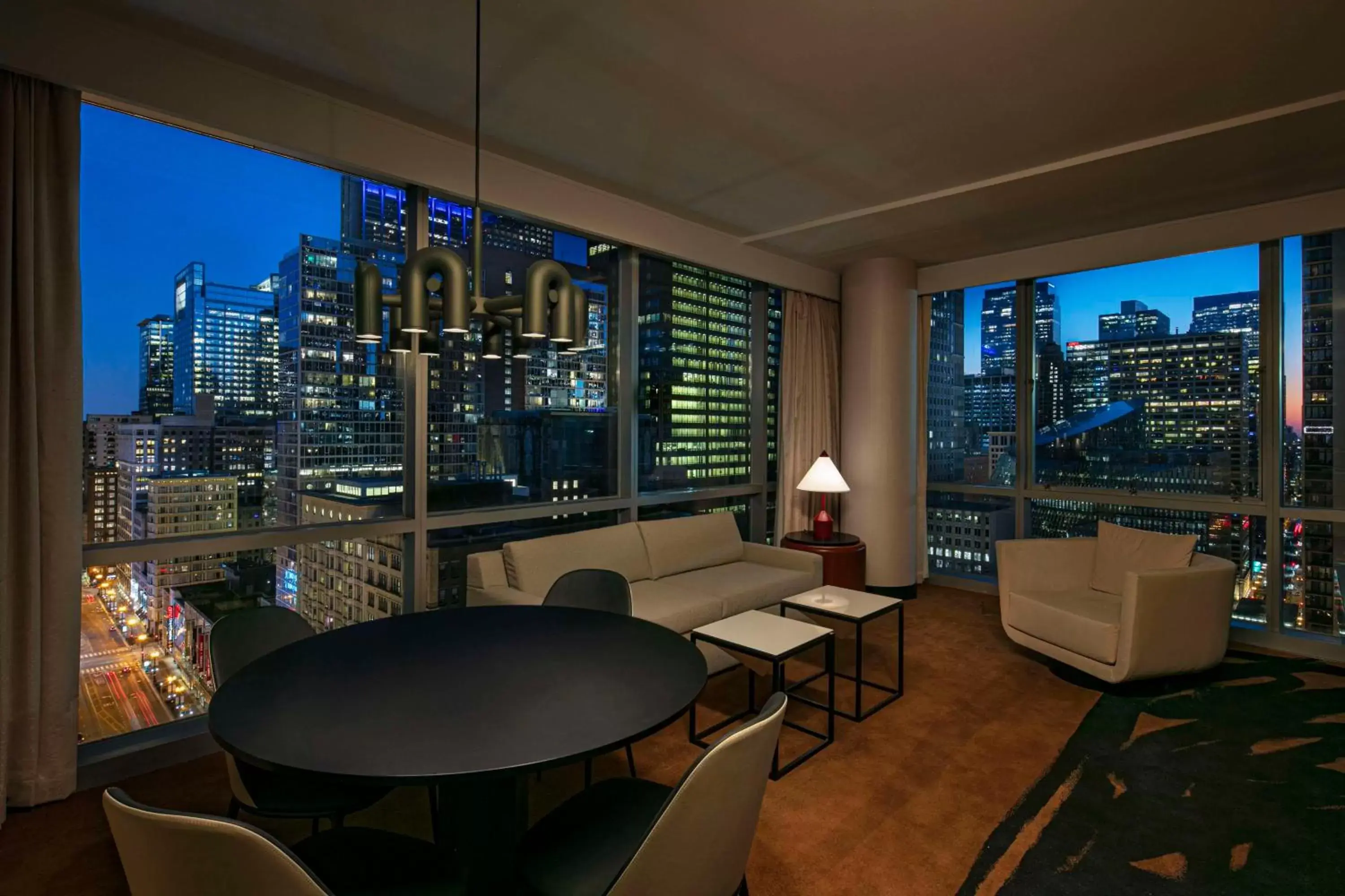 Living room, City View in theWit Chicago, a Hilton Hotel