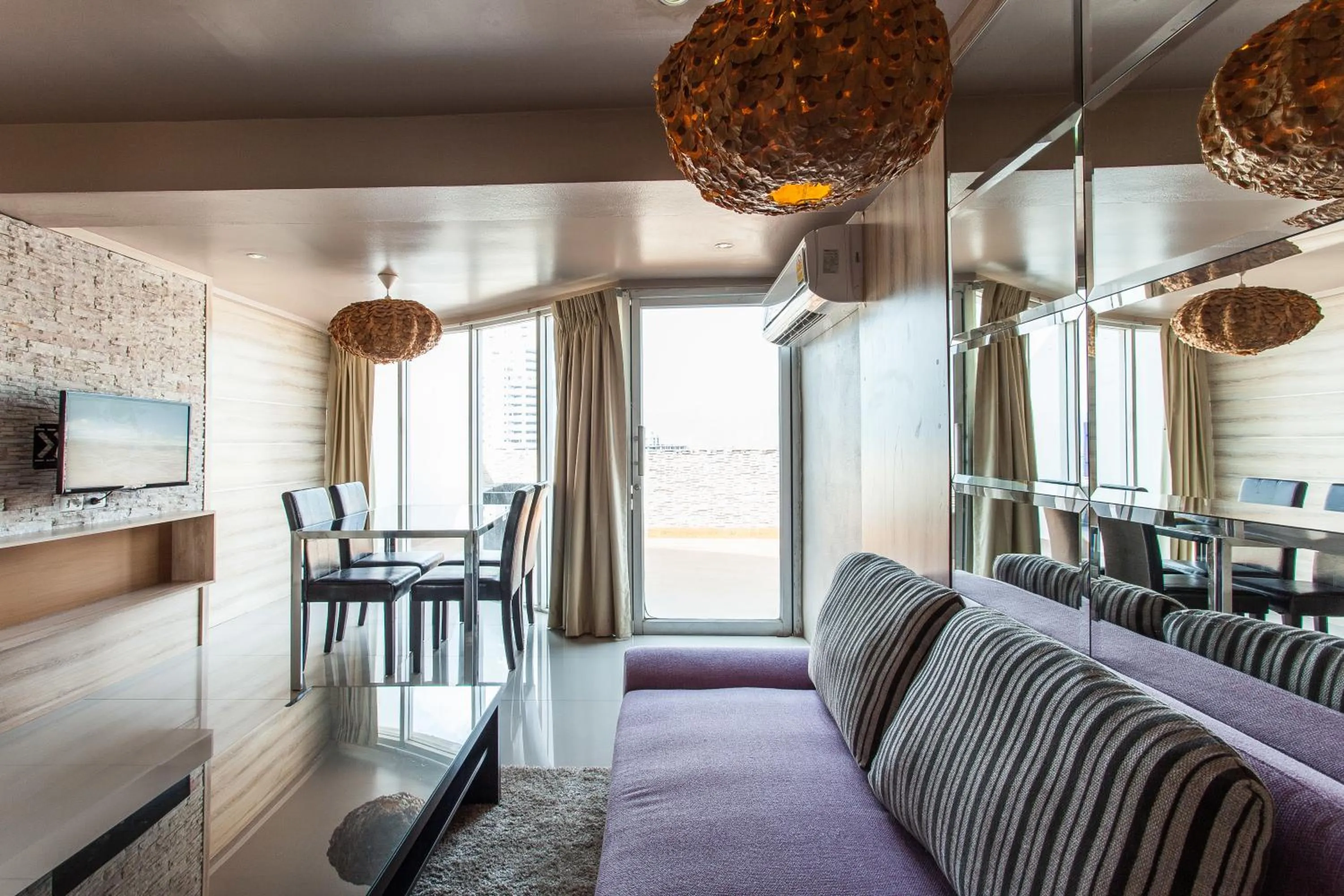 Living room in Patong Heritage Hotel Phuket - SHA Extra Plus