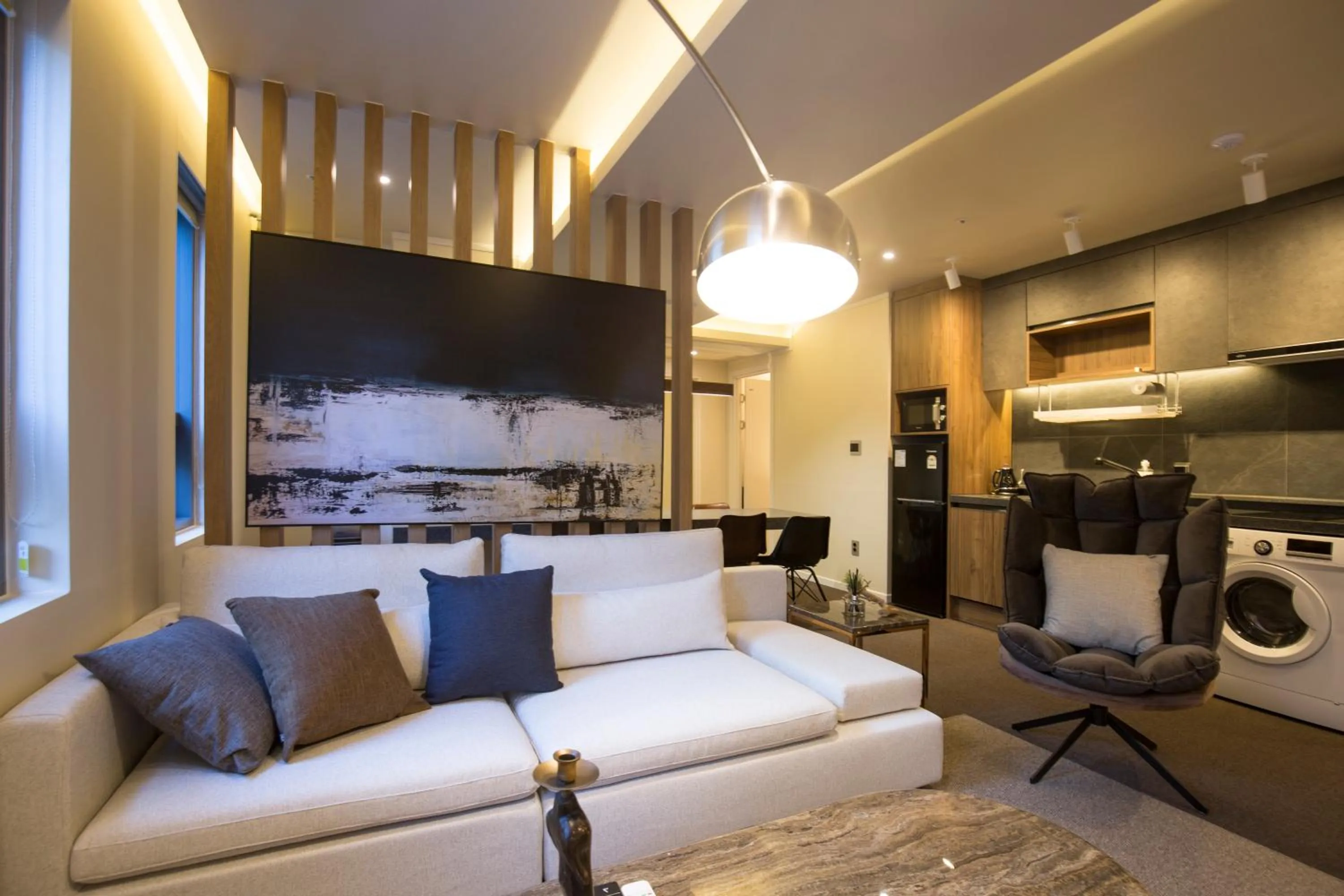 Living room, Seating Area in UH Suite The Jongno