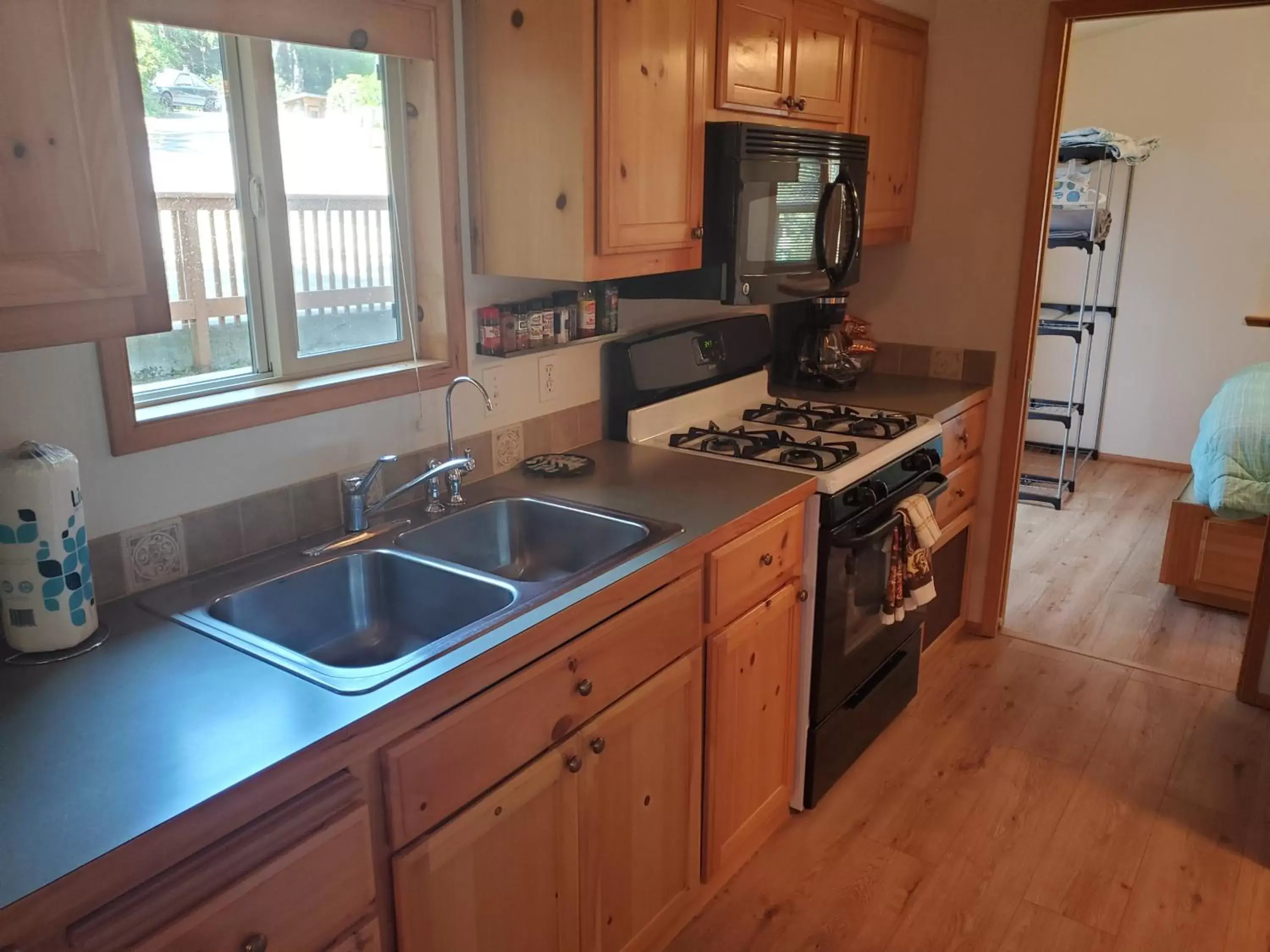 Kitchen/Kitchenette in Whaleshead Beach Resort