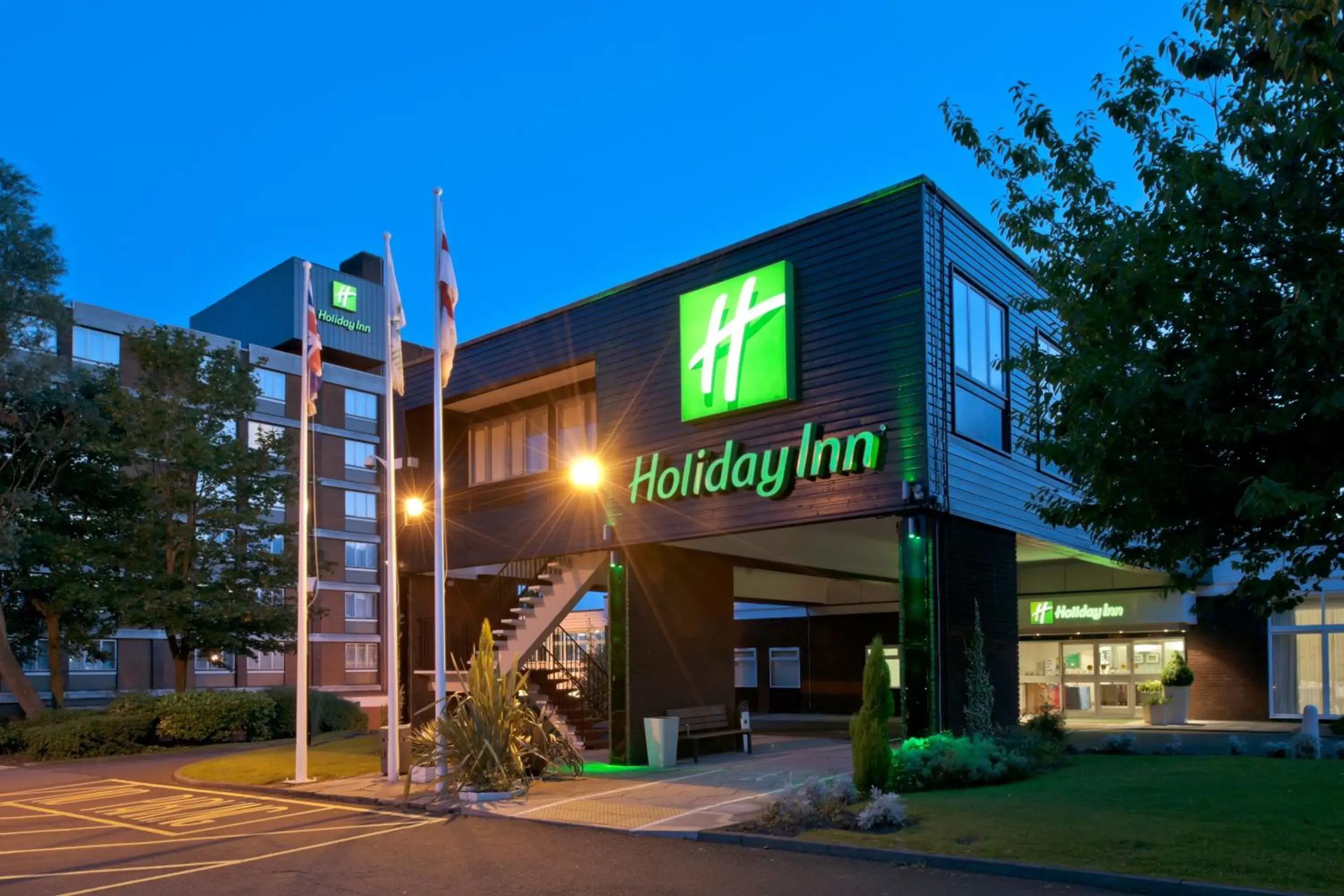 Property Building in Holiday Inn Washington, an IHG Hotel